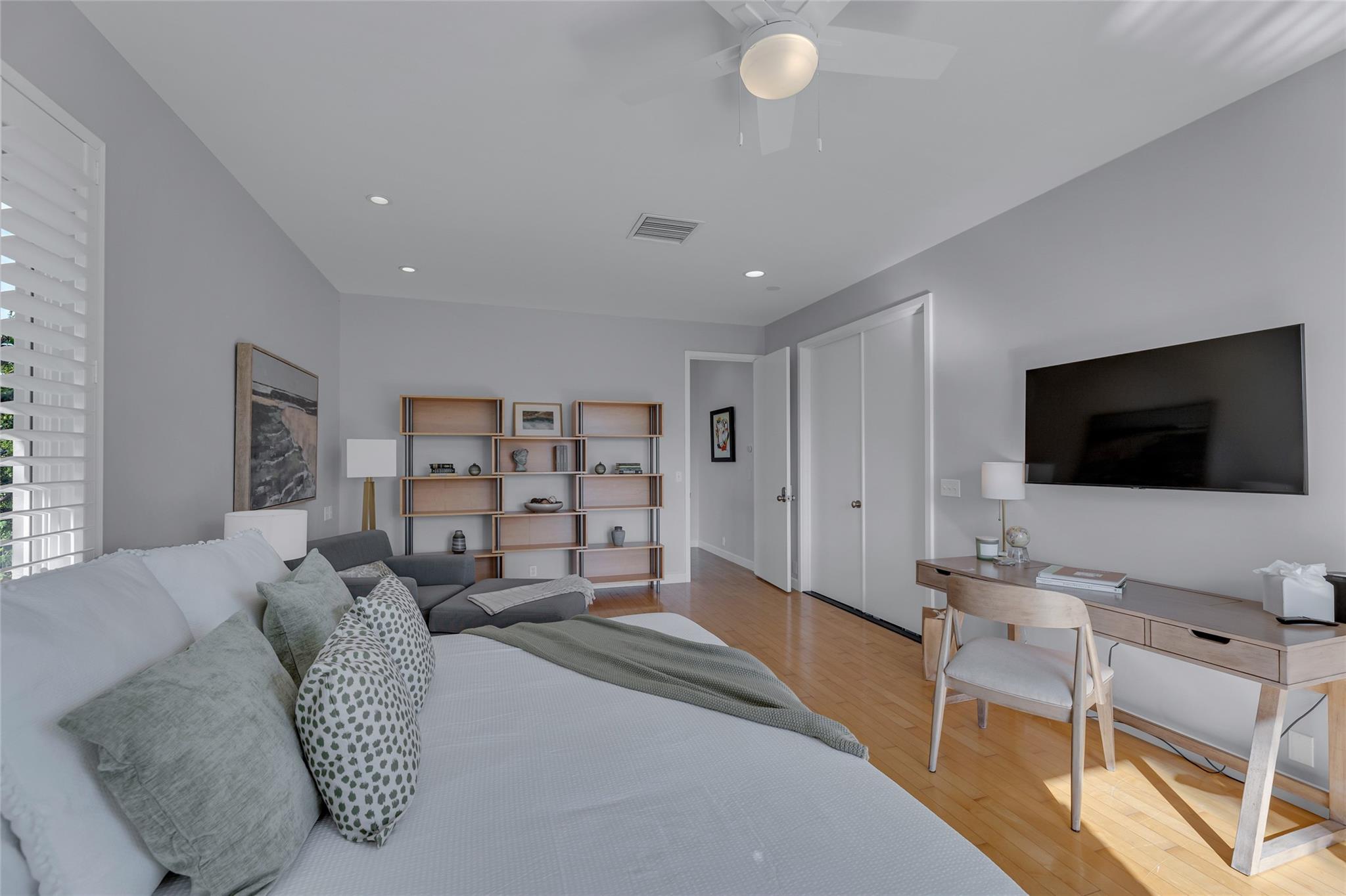 272 Imperial Lane