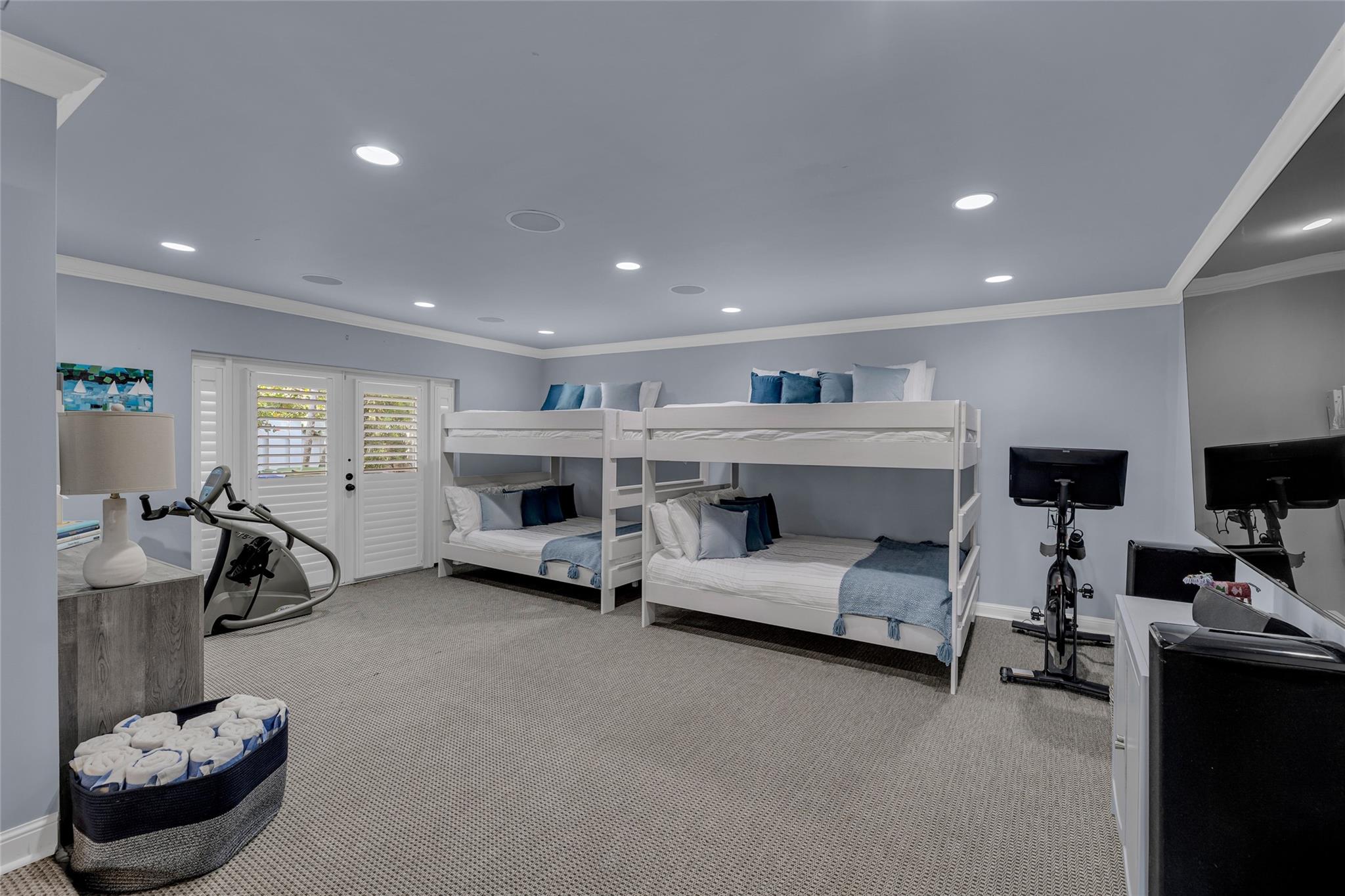 272 Imperial Lane