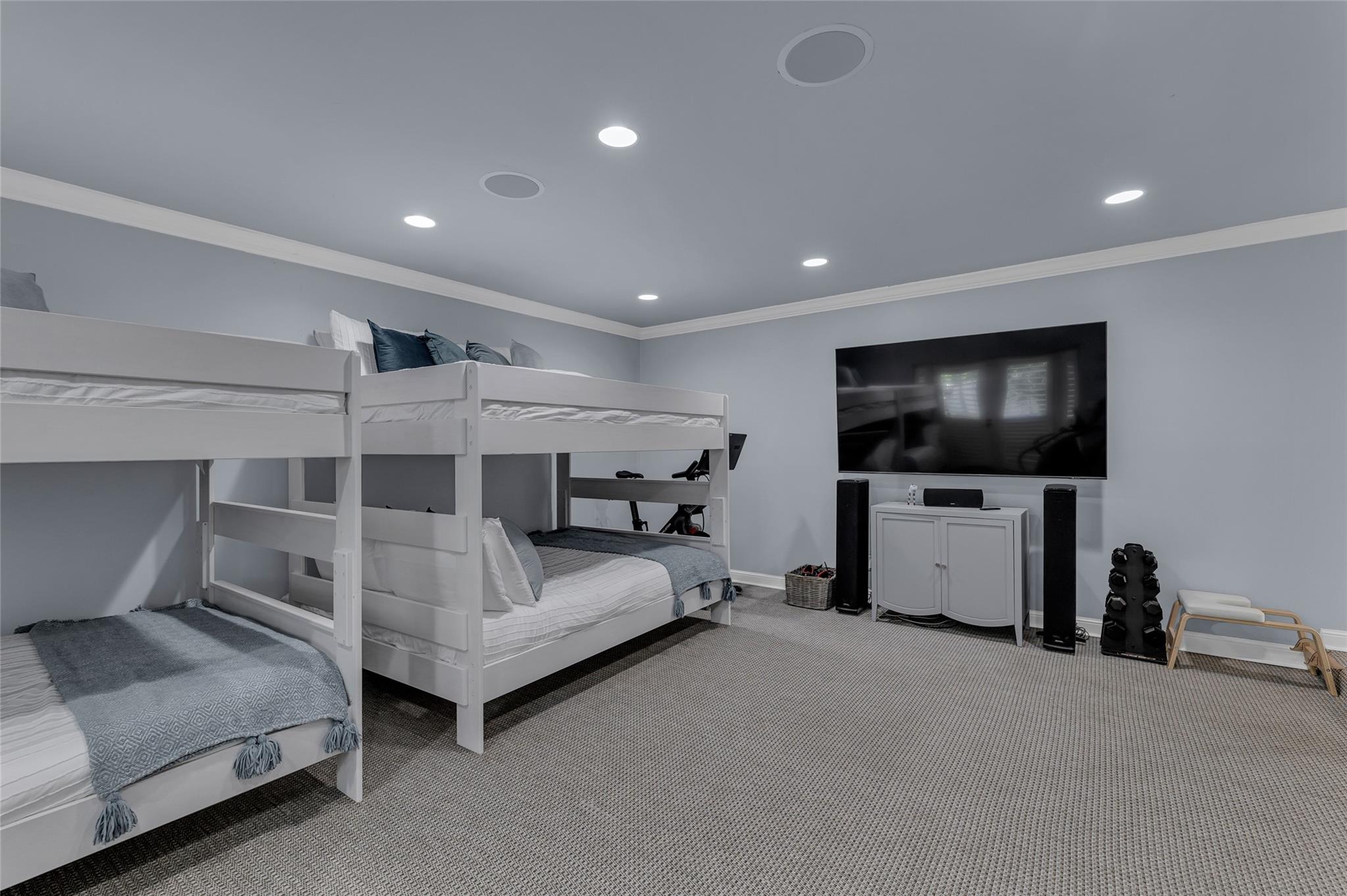 272 Imperial Lane