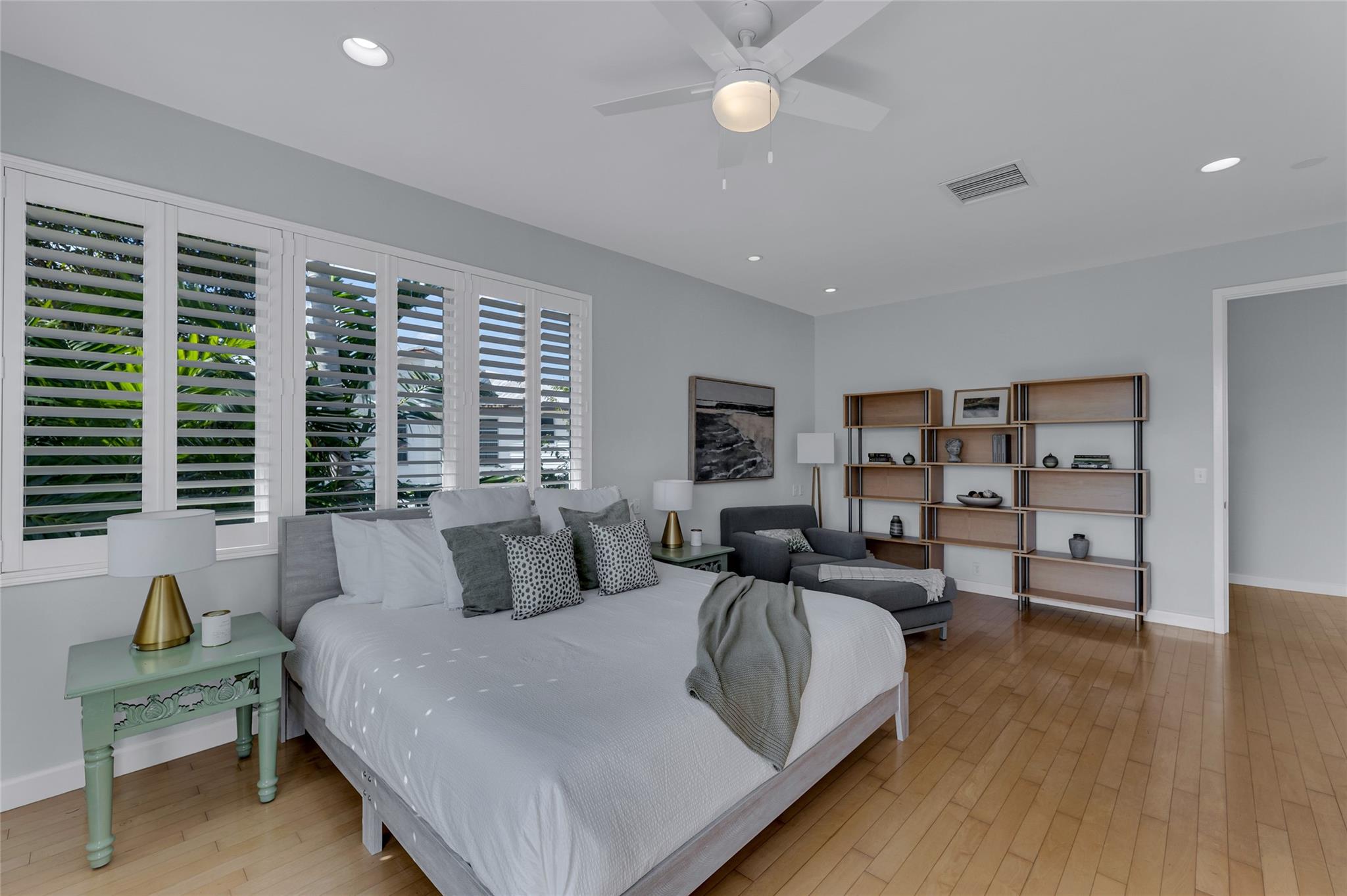 272 Imperial Lane
