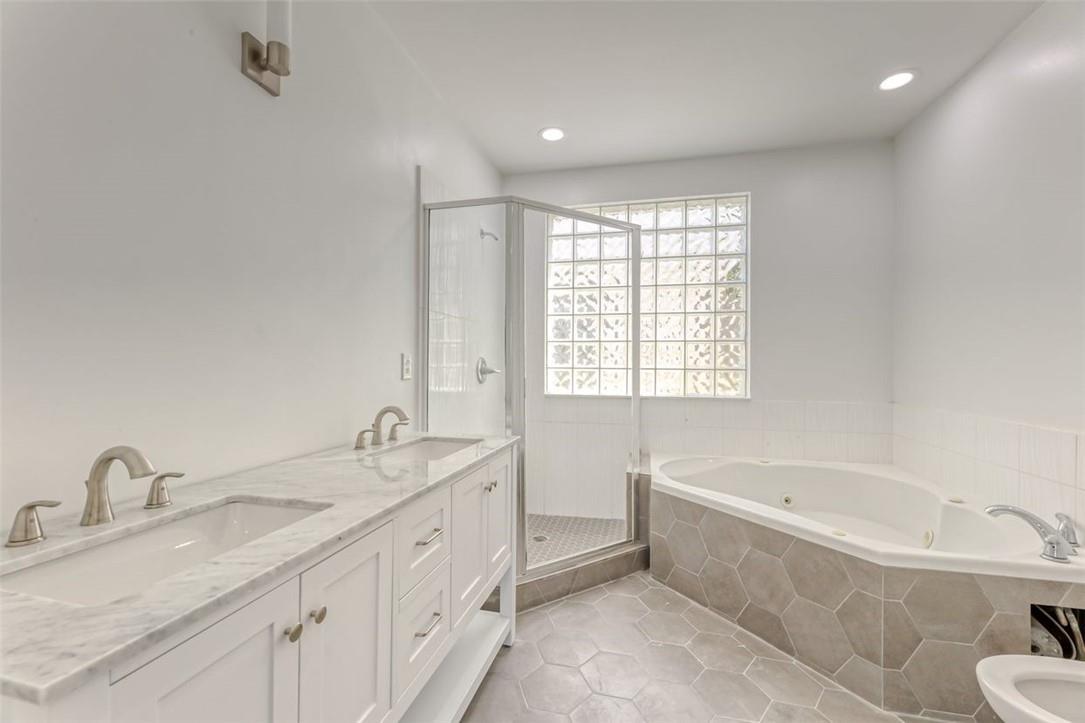 502 SW 4th Ave 1