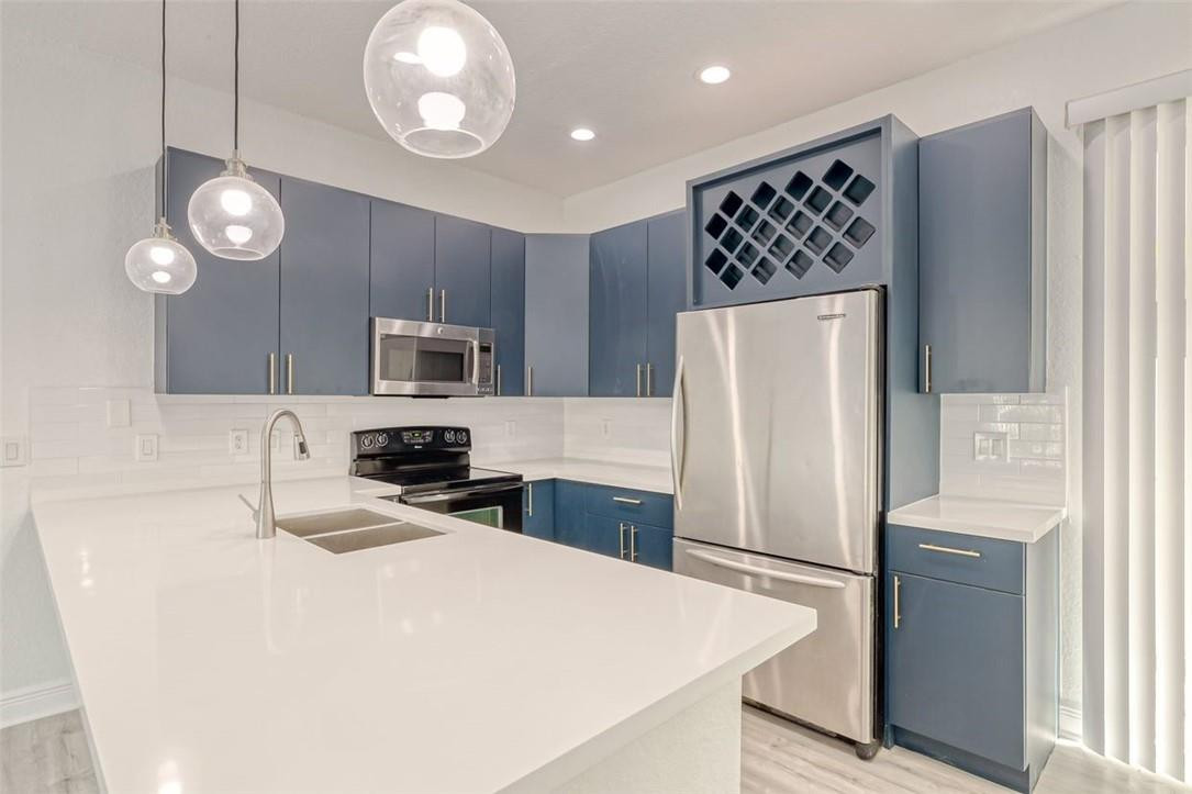 502 SW 4th Ave 1
