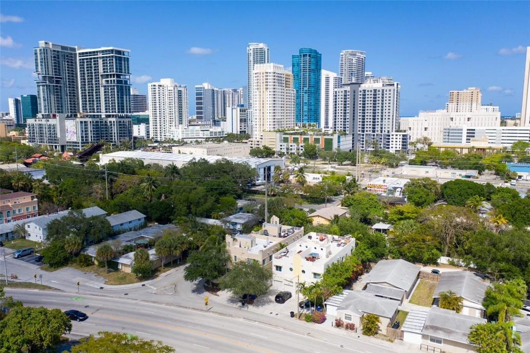 502 SW 4th Ave 1