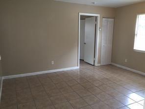 1132 NW 4th Ave 1