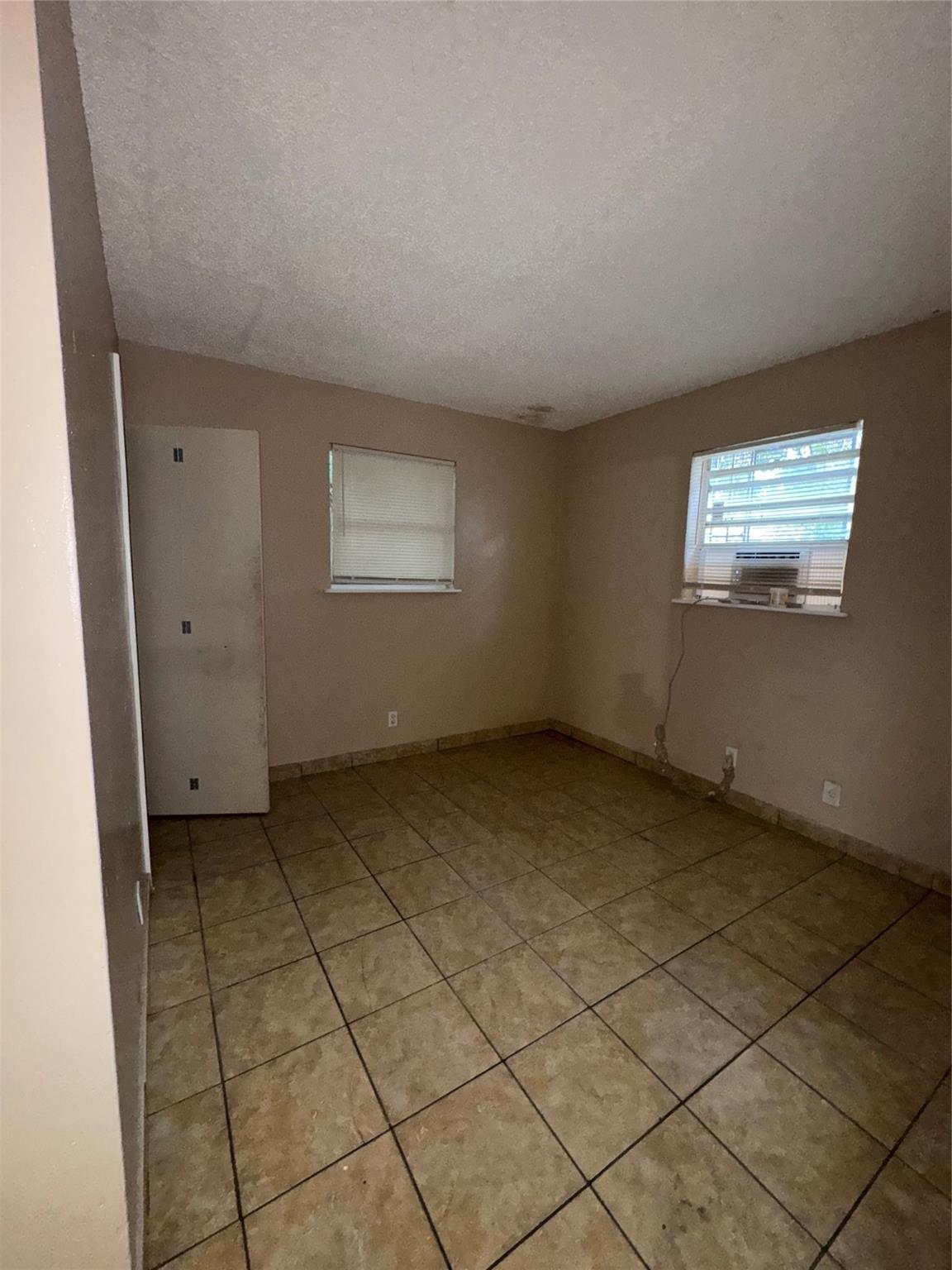 1230 NW 29TH Way
