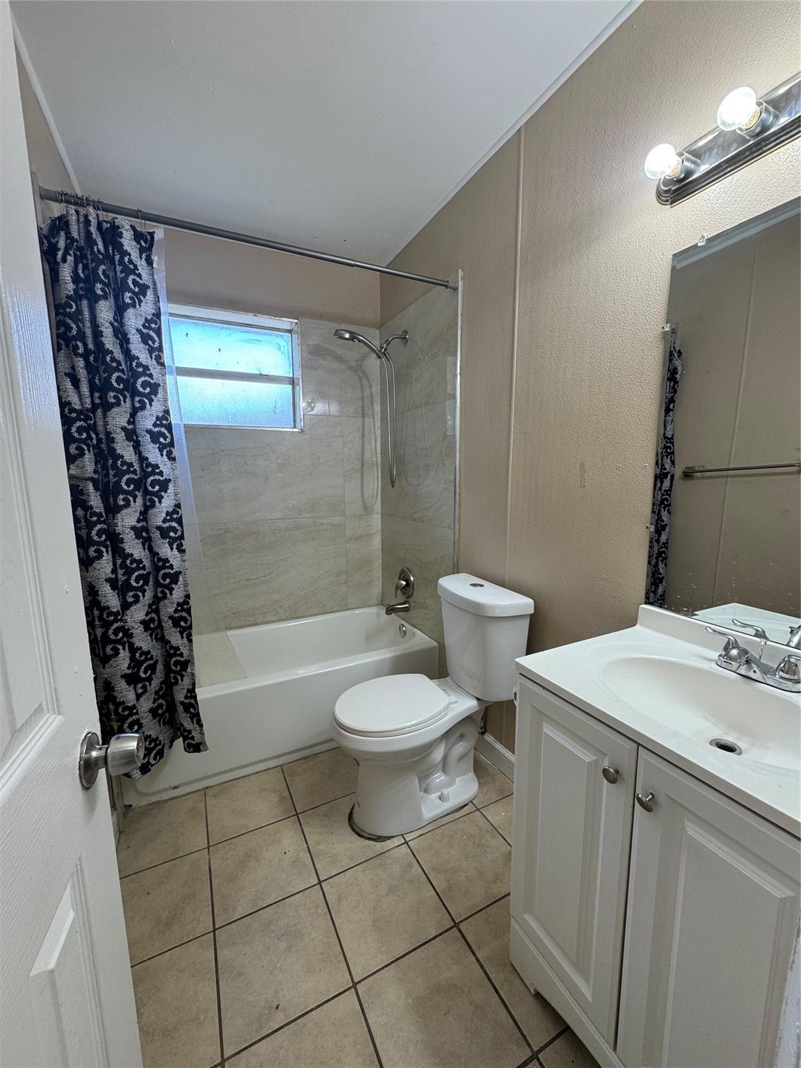 1230 NW 29TH Way