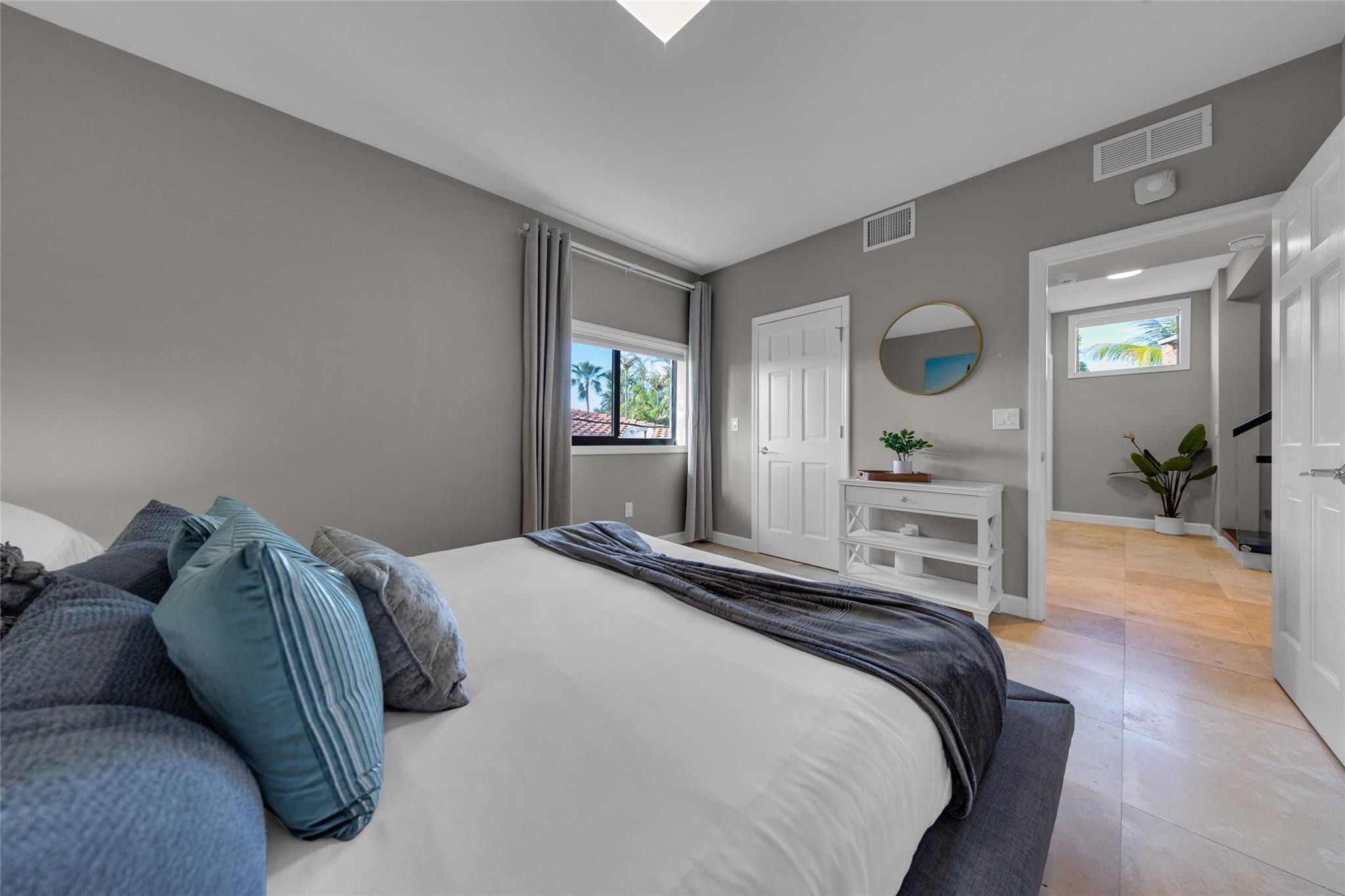 616 Riviera Isle Drive