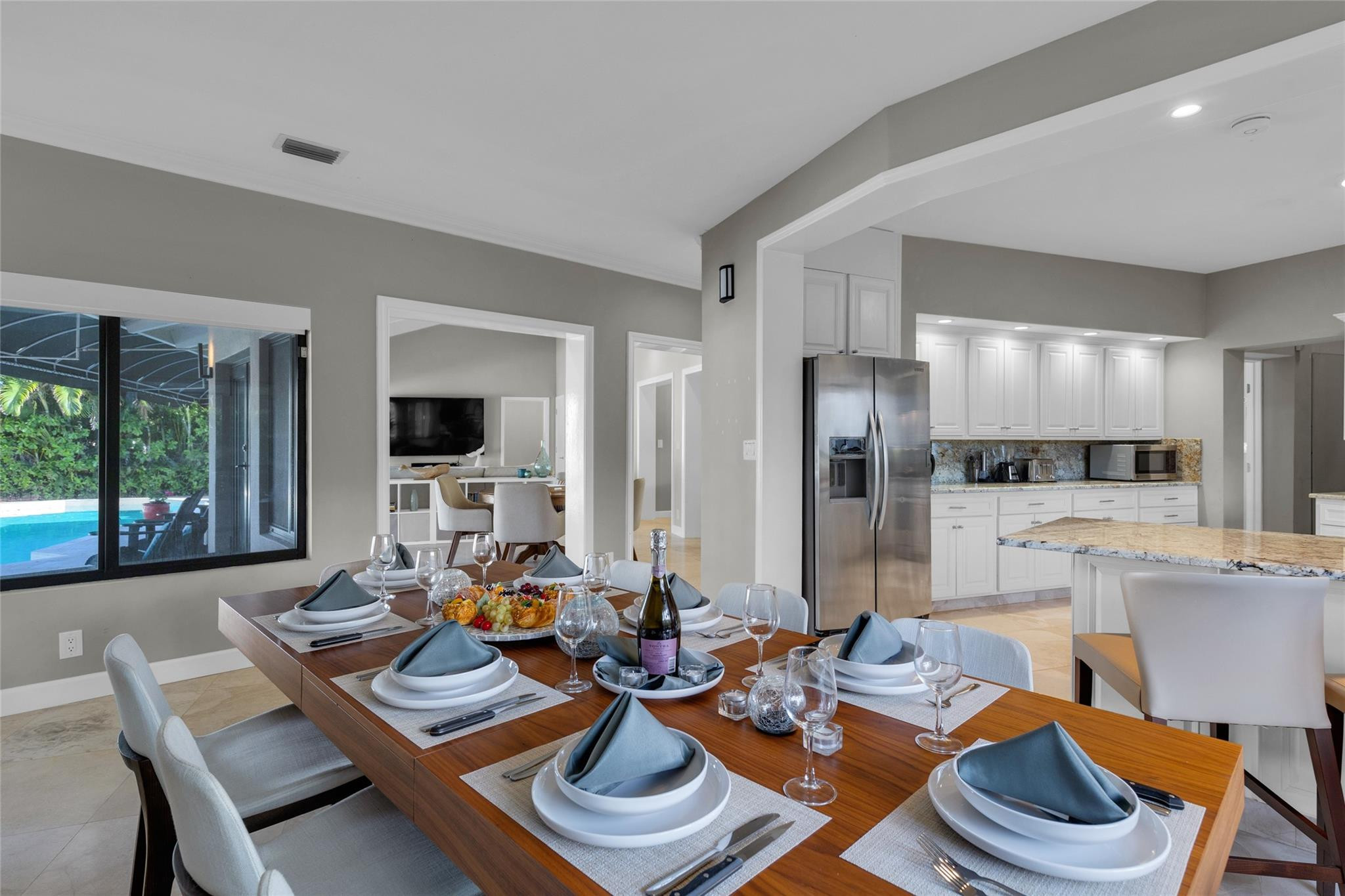 616 Riviera Isle Drive