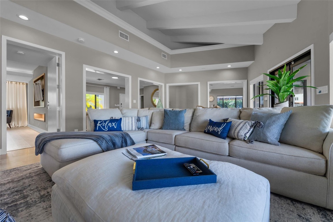 616 Riviera Isle Drive