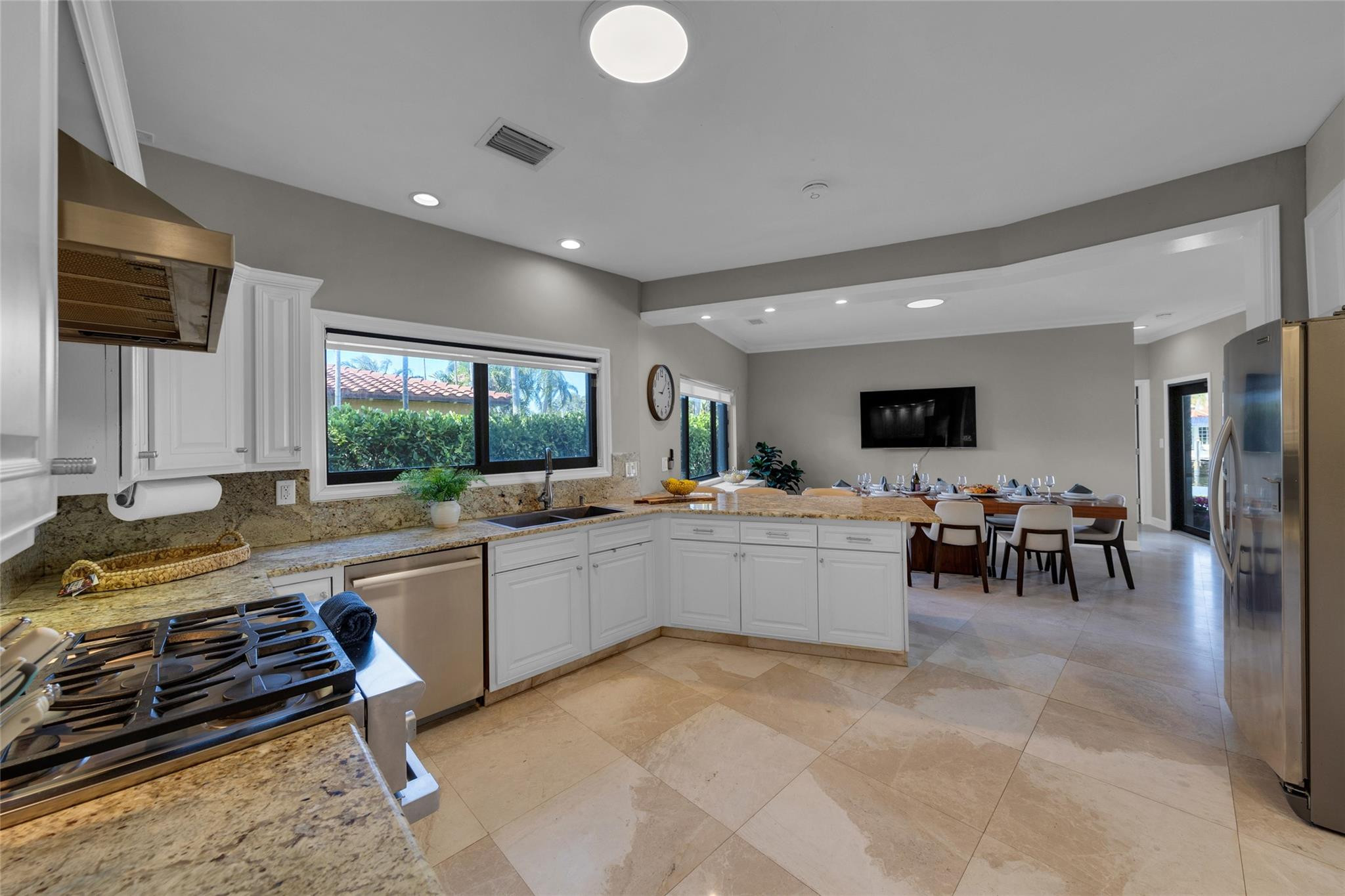 616 Riviera Isle Drive