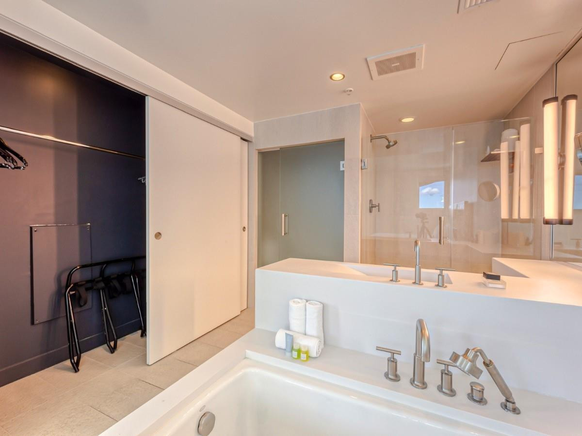 3101 Bayshore Dr 1409