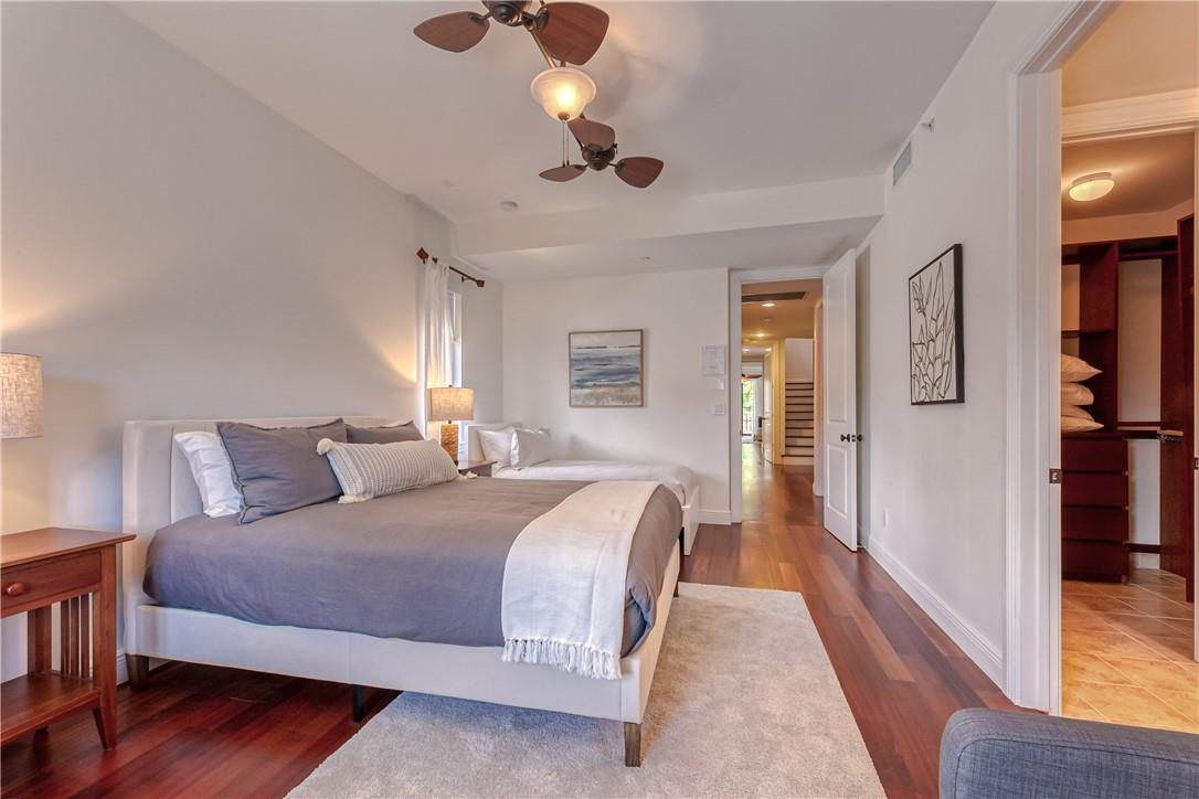 1206 NE 1st Street 1206