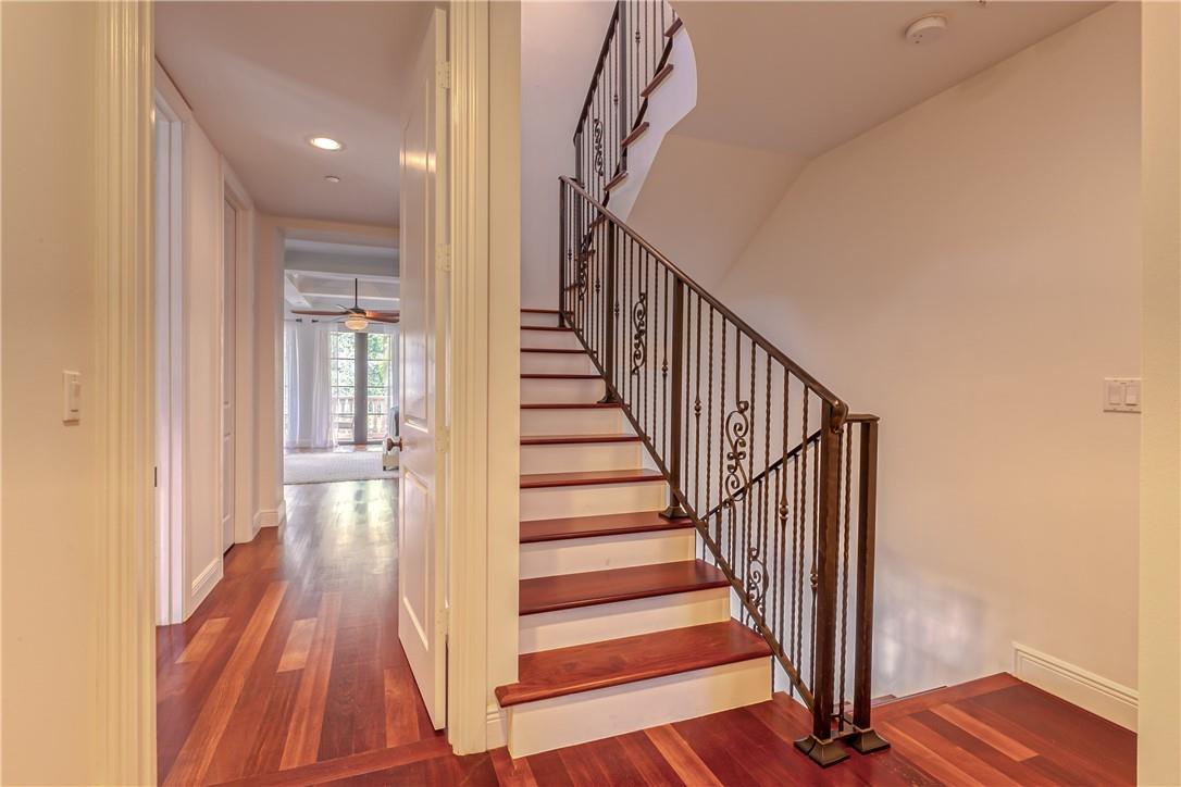 1206 NE 1st Street 1206