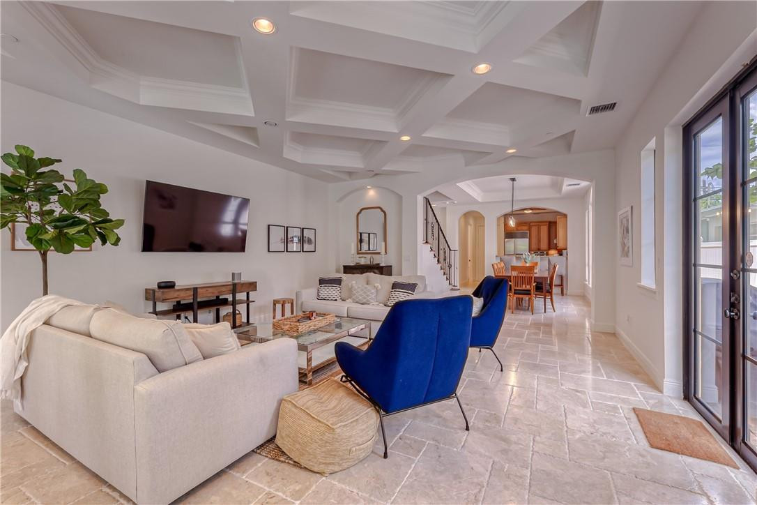 1206 NE 1st Street 1206