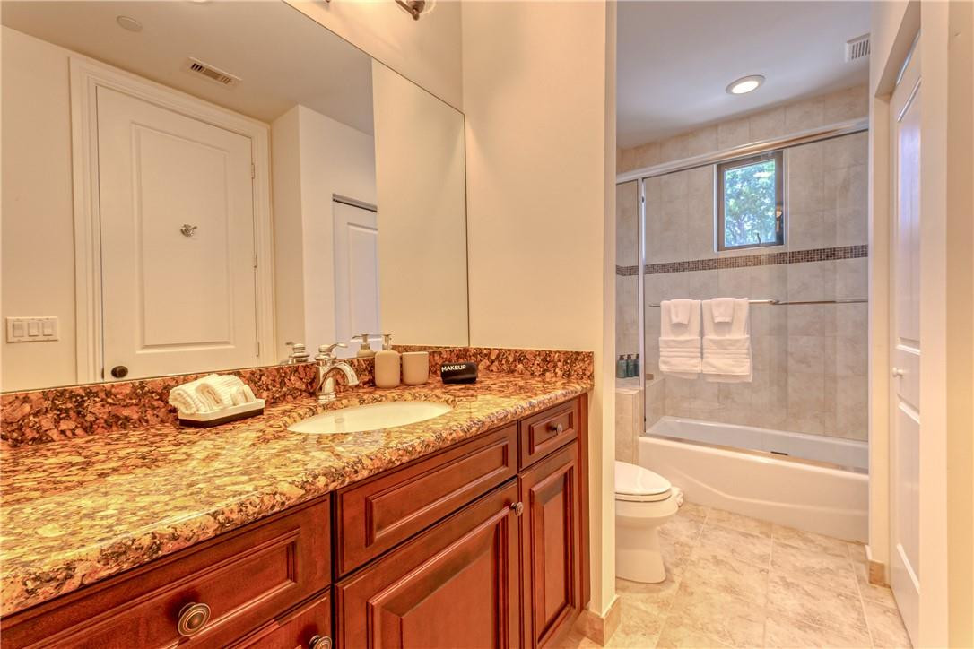 1206 NE 1st Street 1206