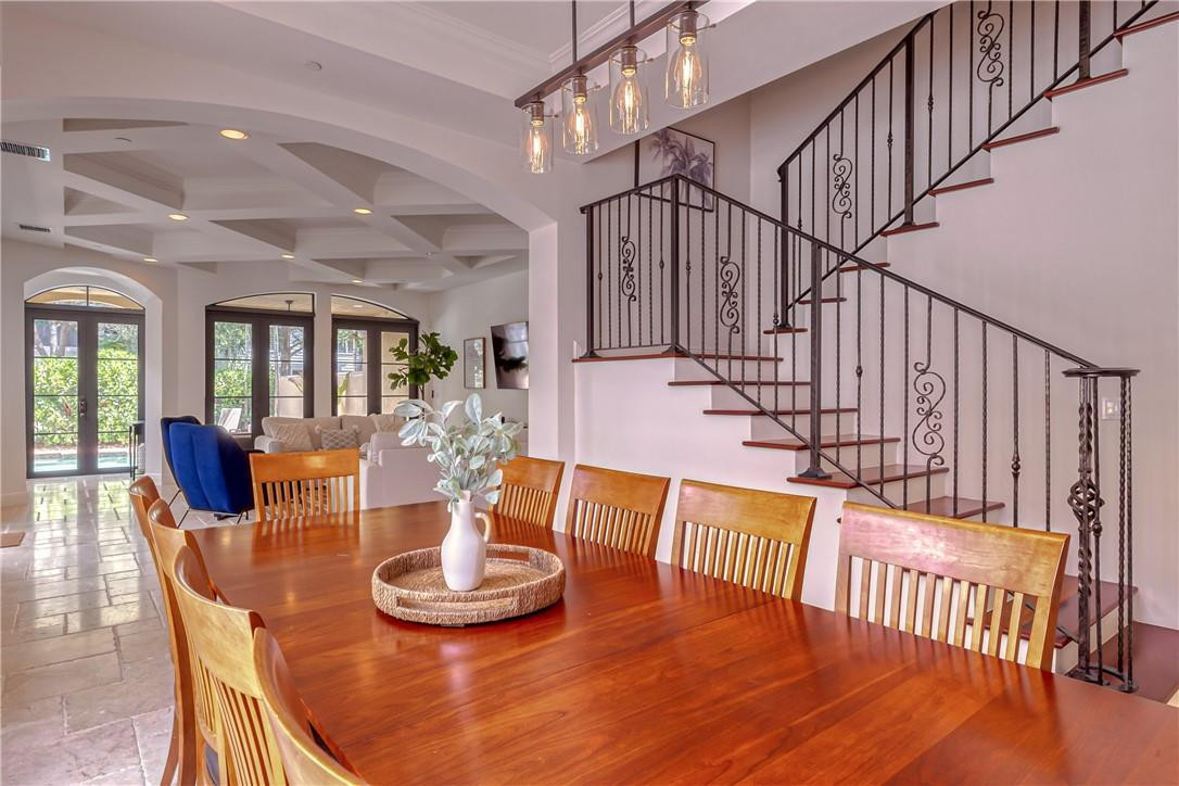 1206 NE 1st Street 1206