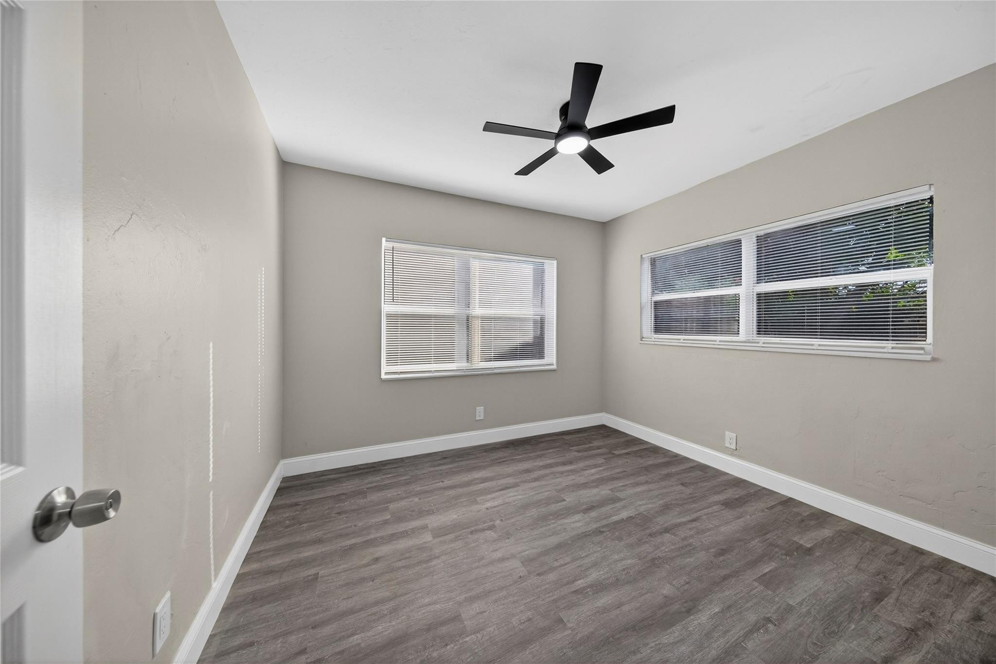 1541 NW 7 Terr