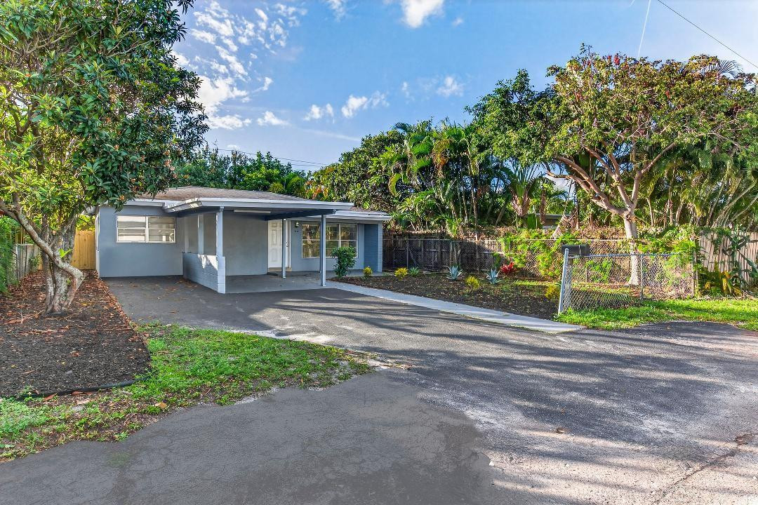1541 NW 7 Terr