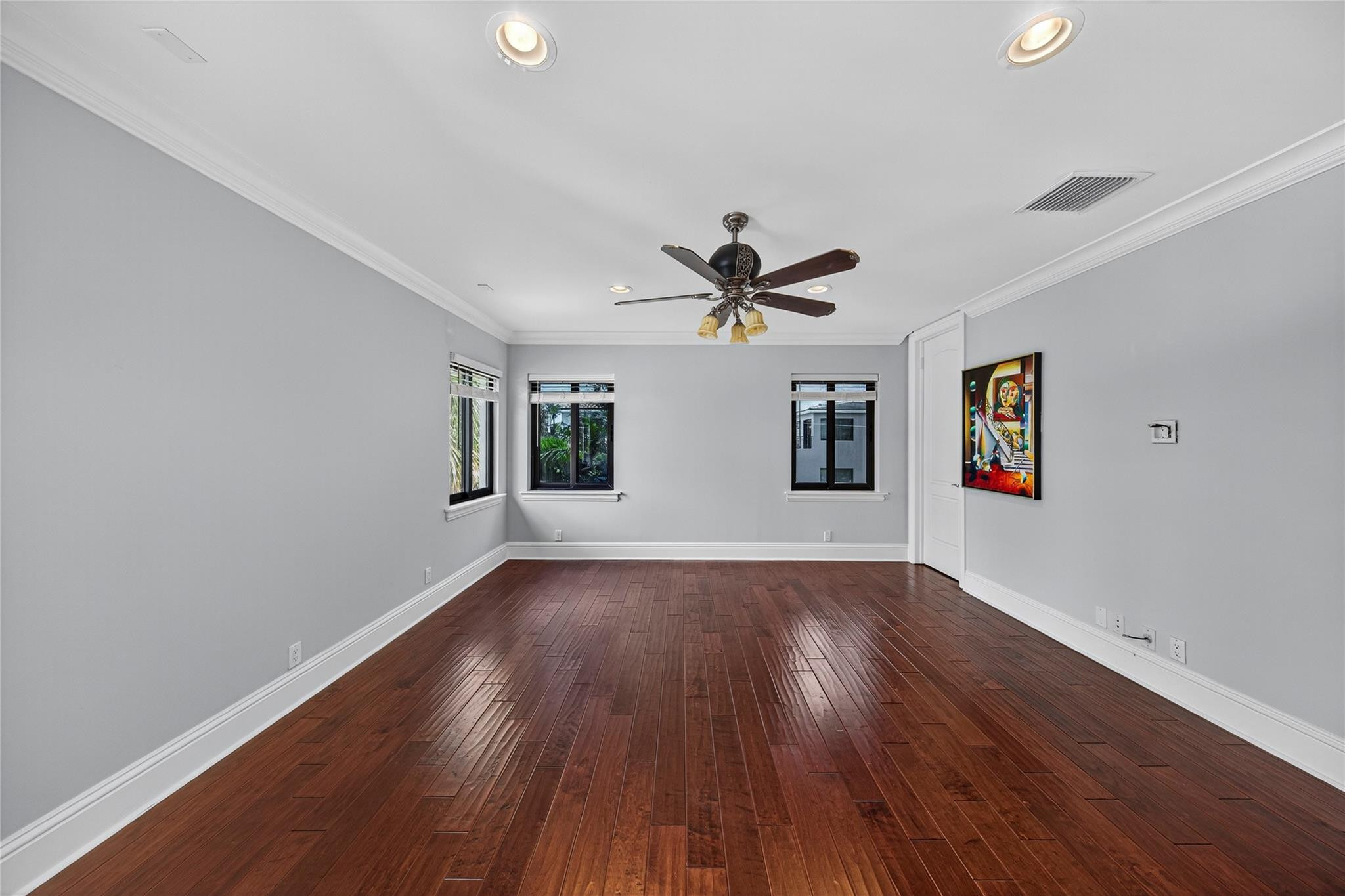 116 SE 11th Ave 116