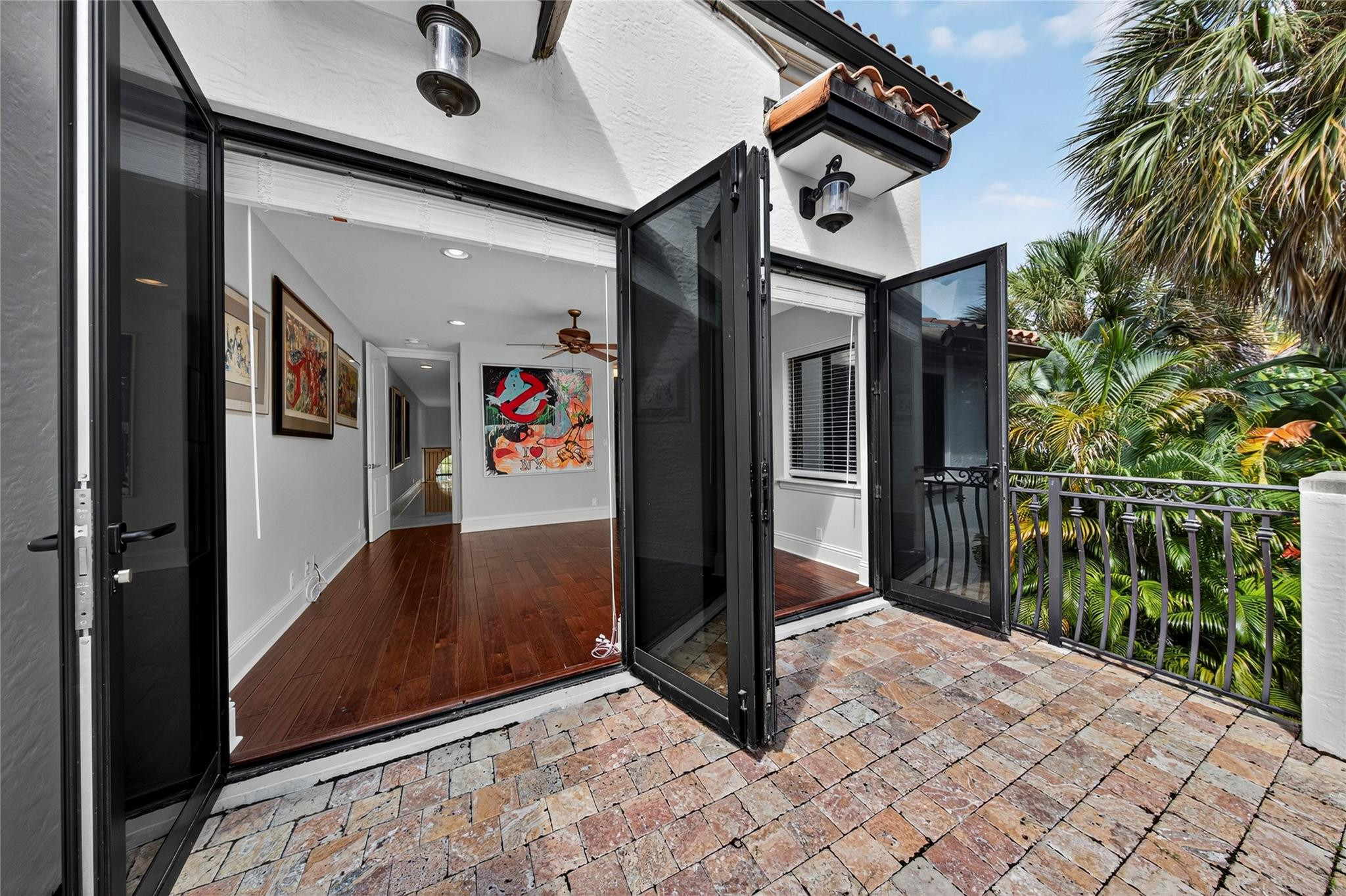 116 SE 11th Ave 116