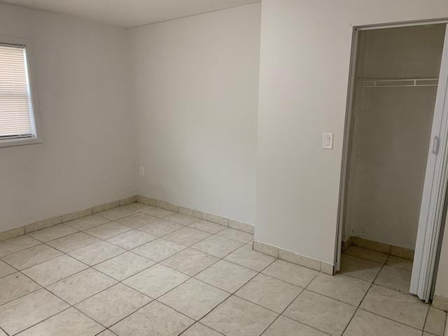 1301 NW 3RD AV