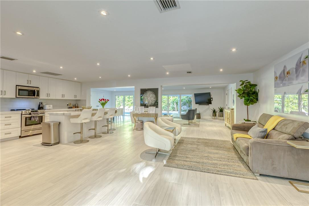 1800 SE Admirals Way, Fort Lauderdale