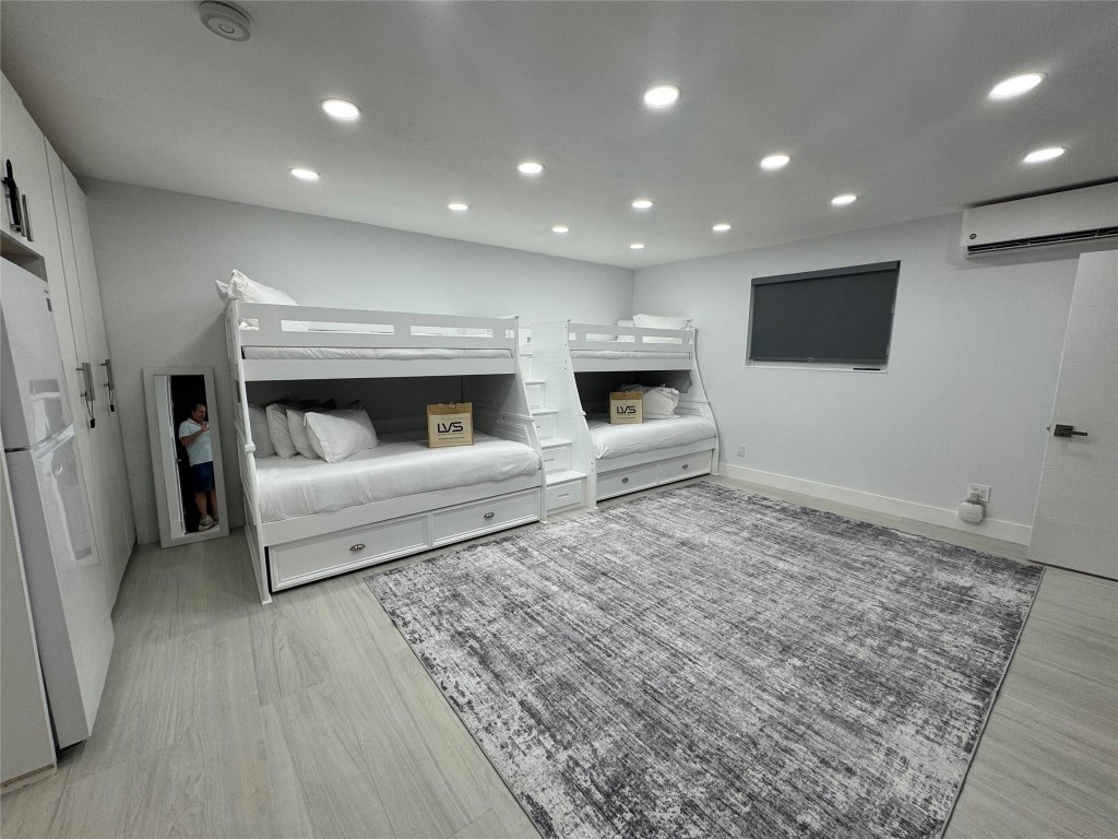 1800 SE Admirals Way, Fort Lauderdale