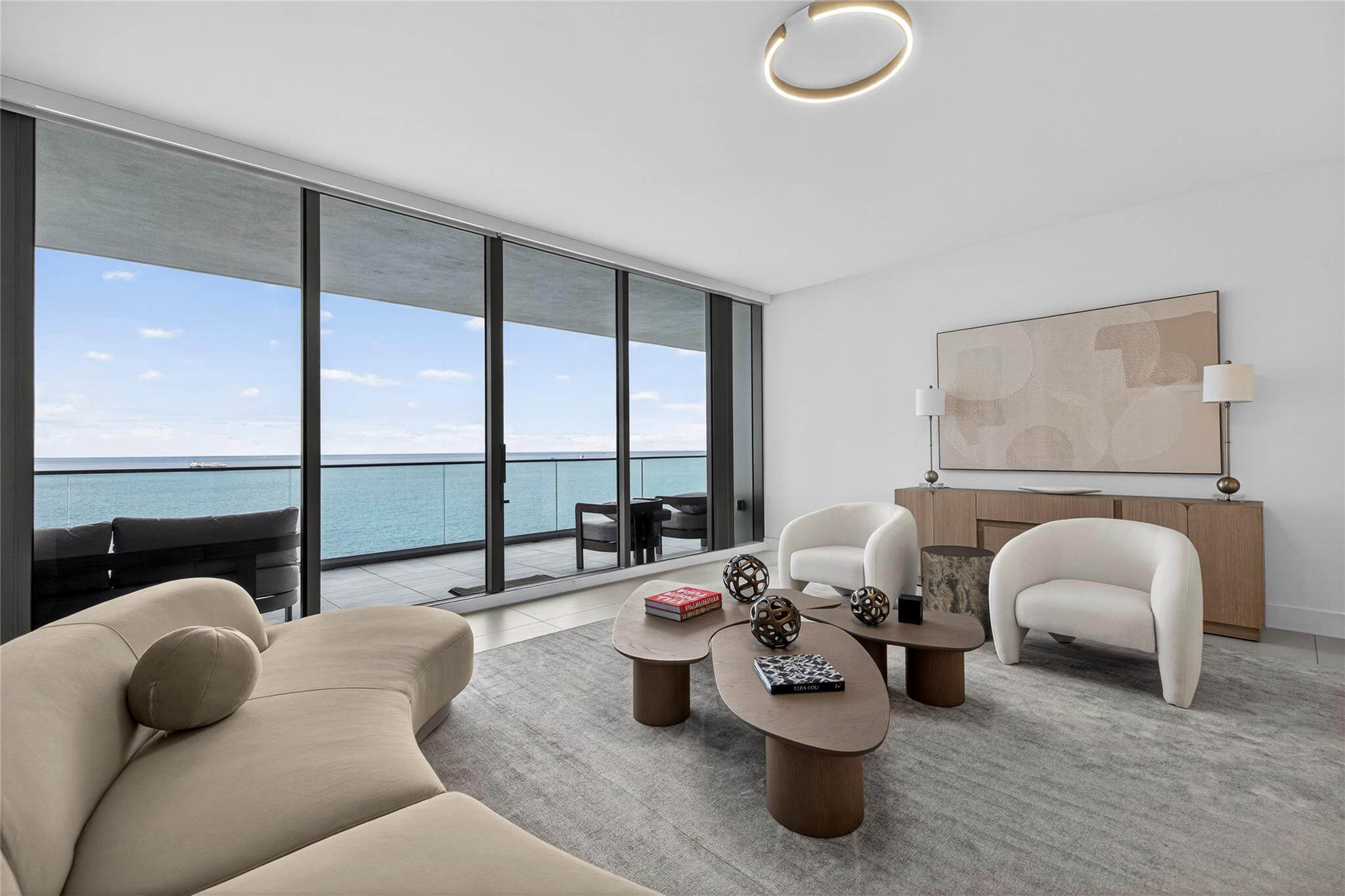 153 N Seabreeze 1901-S