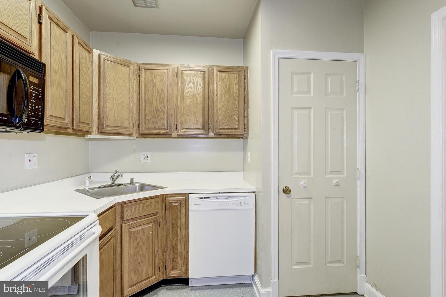 4307 Massachusetts Ave NW