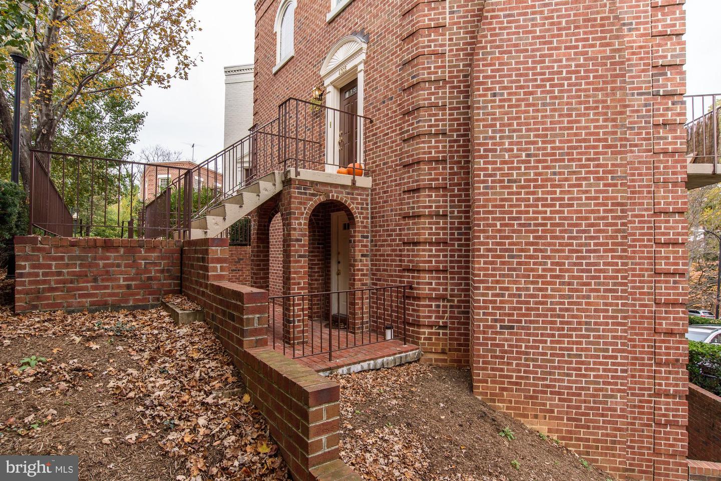 4307 Massachusetts Ave NW