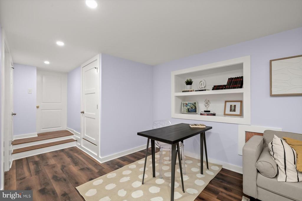 29 Sherman Cir NW