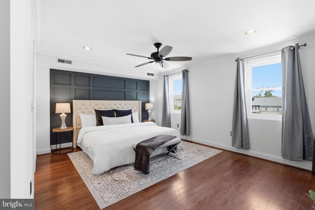 17 V STREET NW Unit: 1