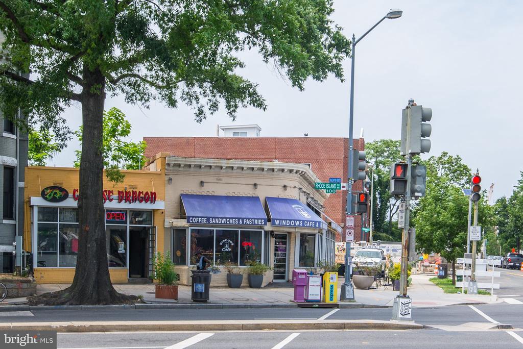 17 V STREET NW Unit: 1
