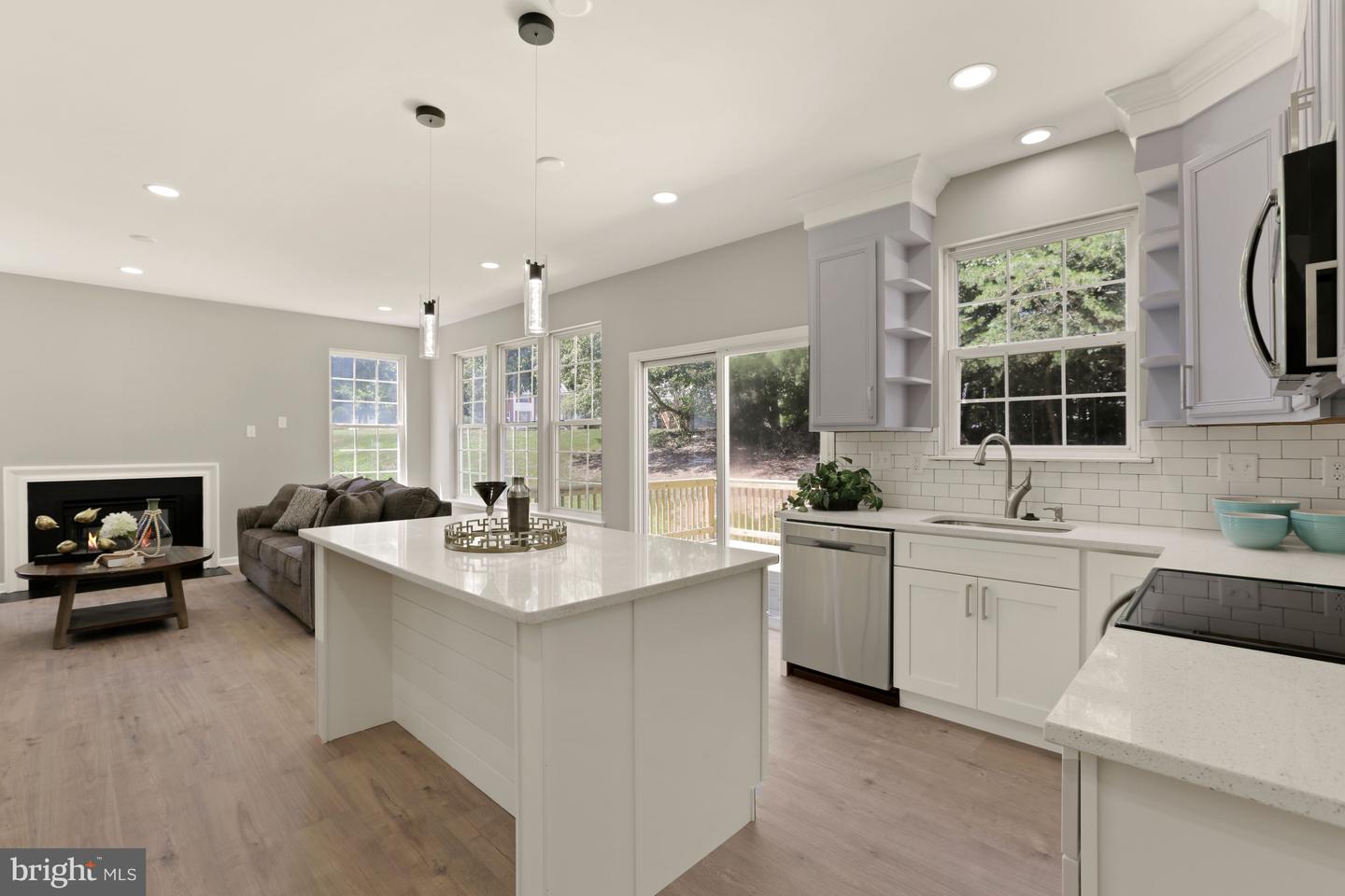 4105 KILLINGTON COURT