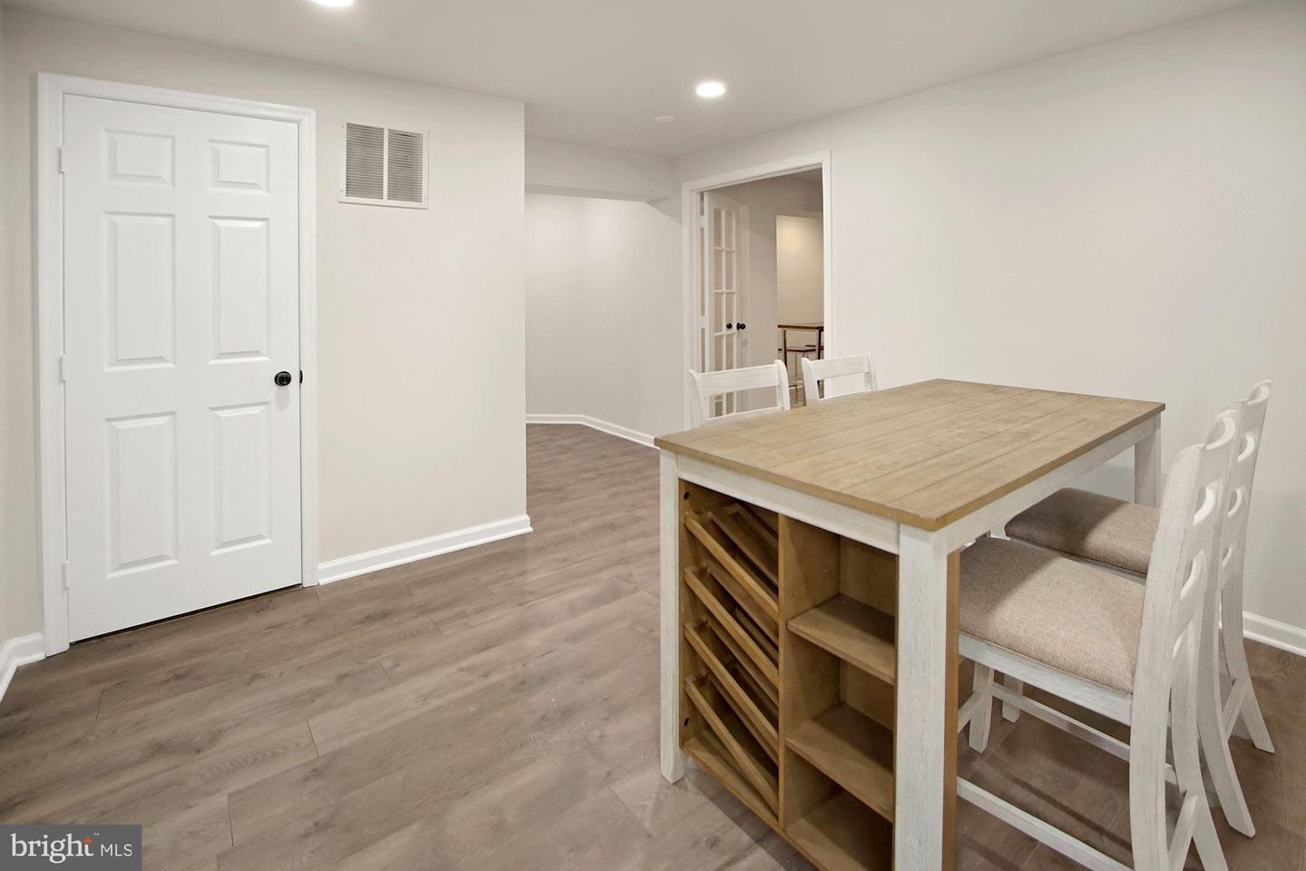 4105 KILLINGTON COURT