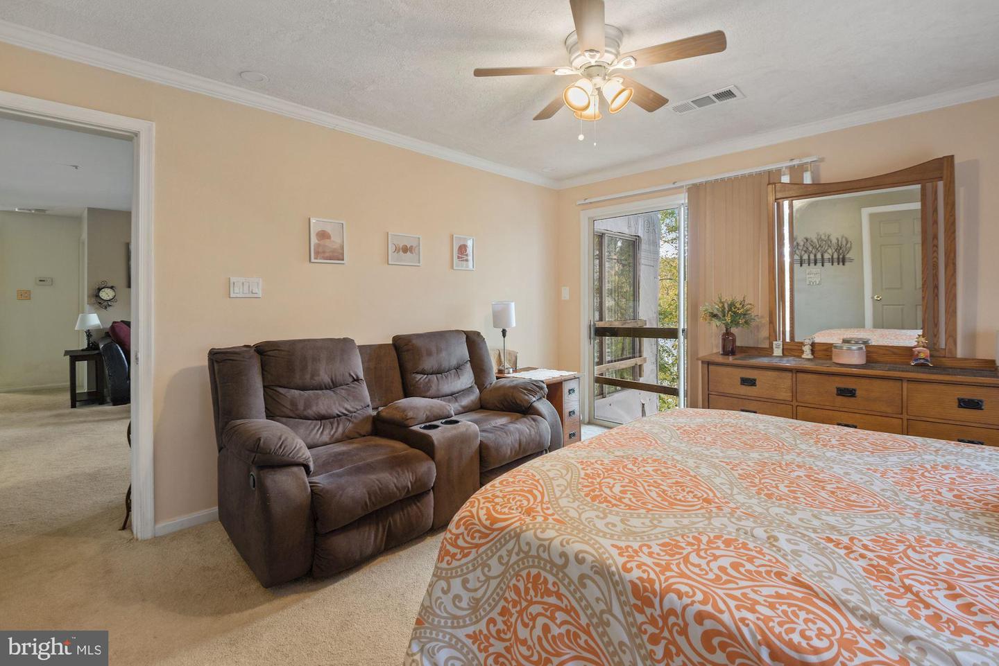 20404 SHORE HARBOUR DRIVE Unit: 3-J