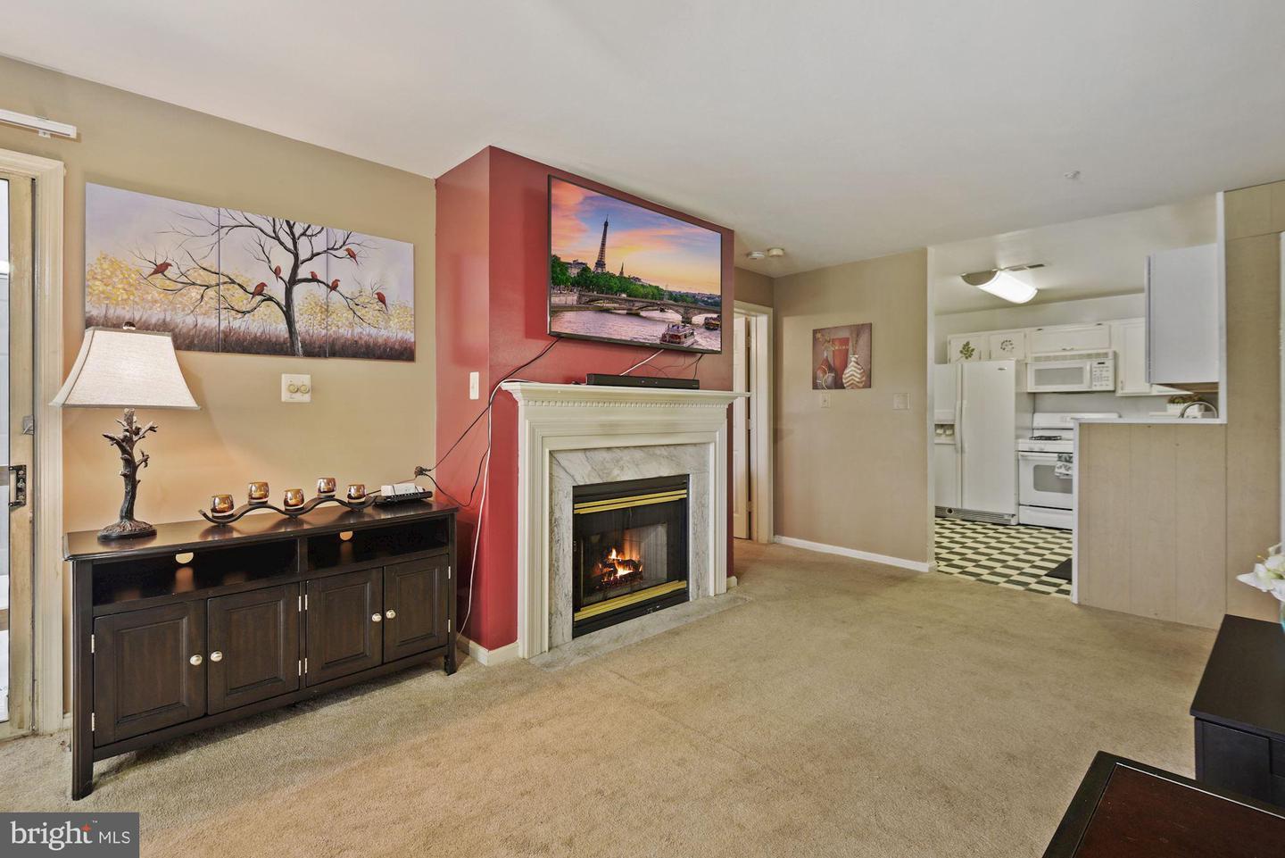 20404 SHORE HARBOUR DRIVE Unit: 3-J