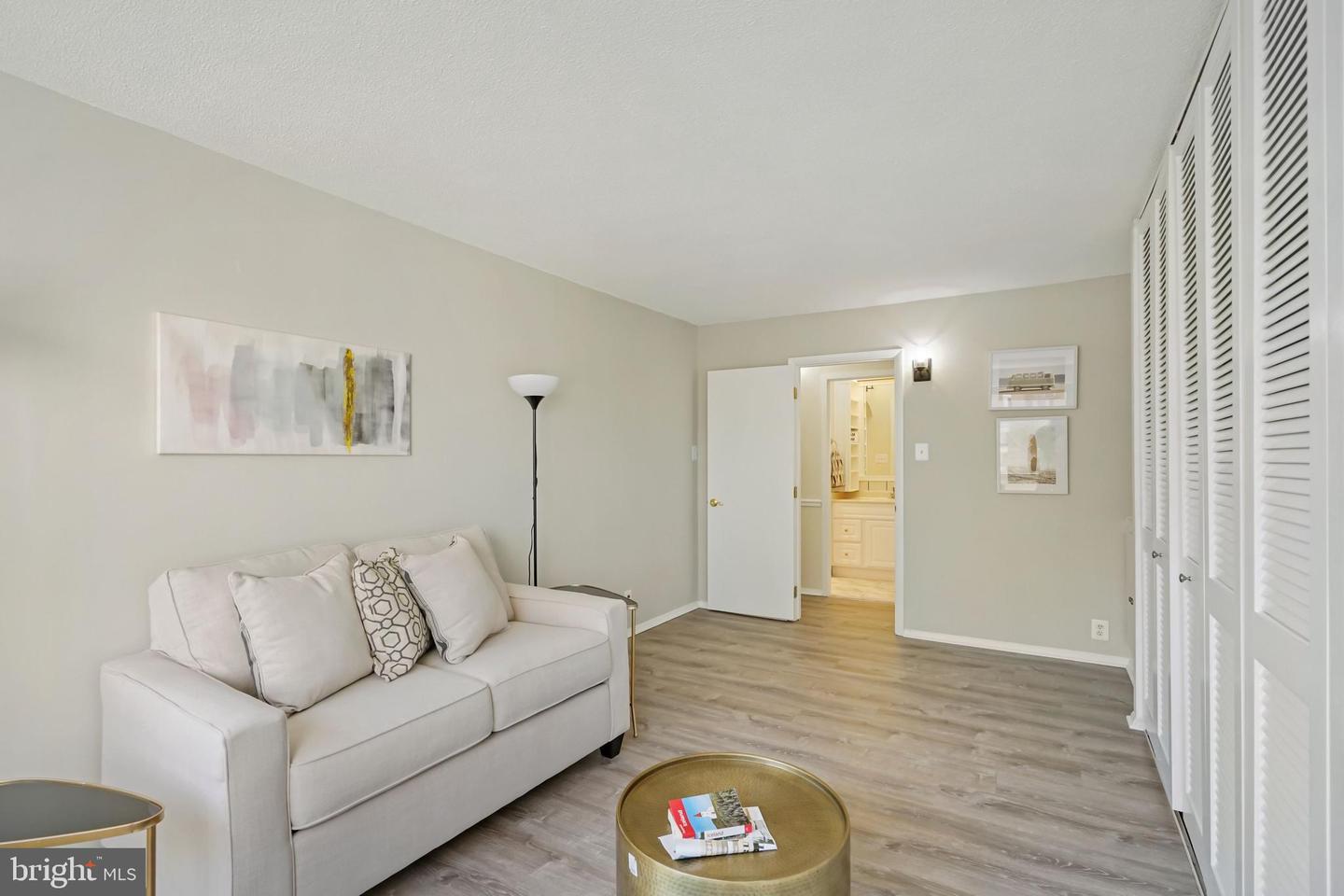 4515 Willard Ave #903s & 902s