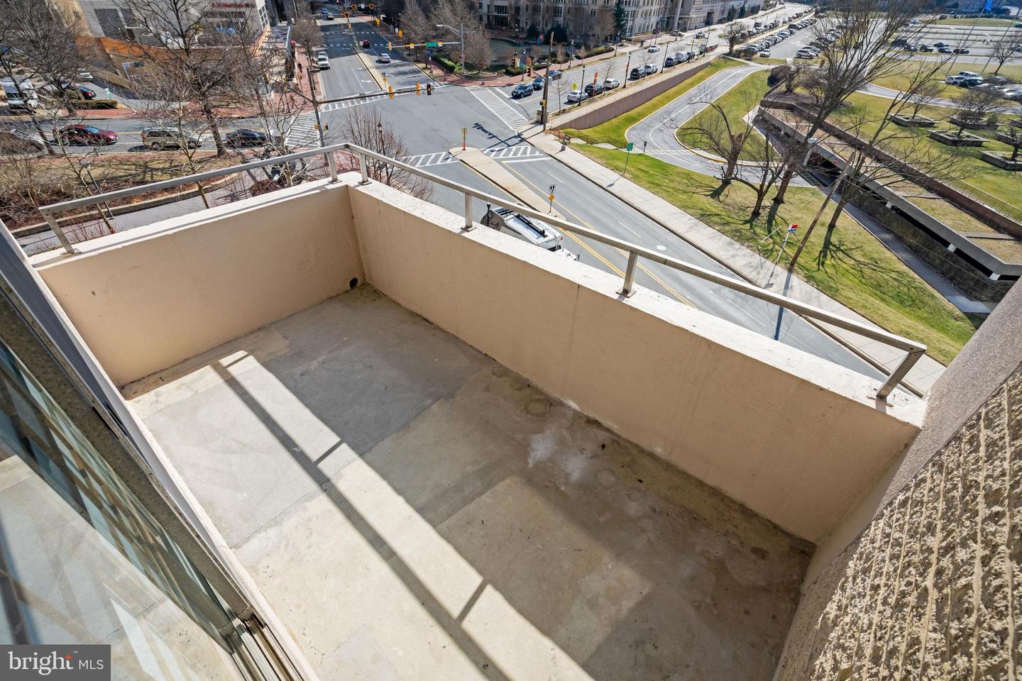 4515 Willard Ave #903s & 902s