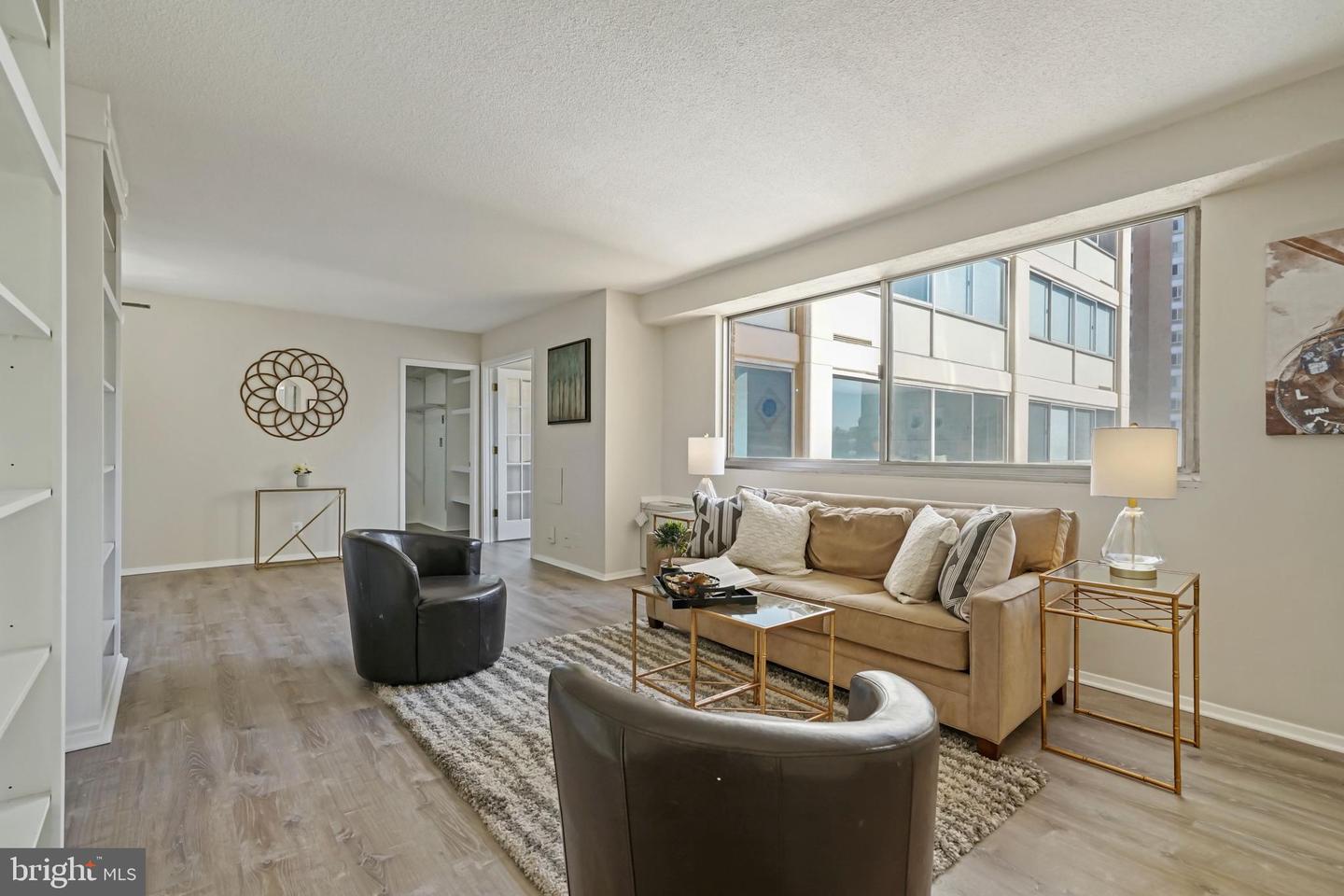 4515 Willard Ave #903s & 902s