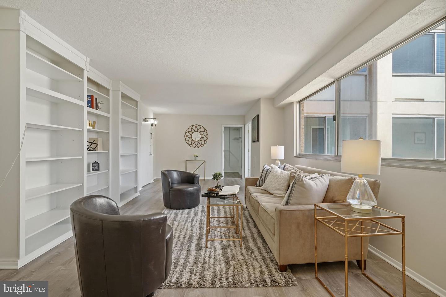 4515 Willard Ave #903s & 902s