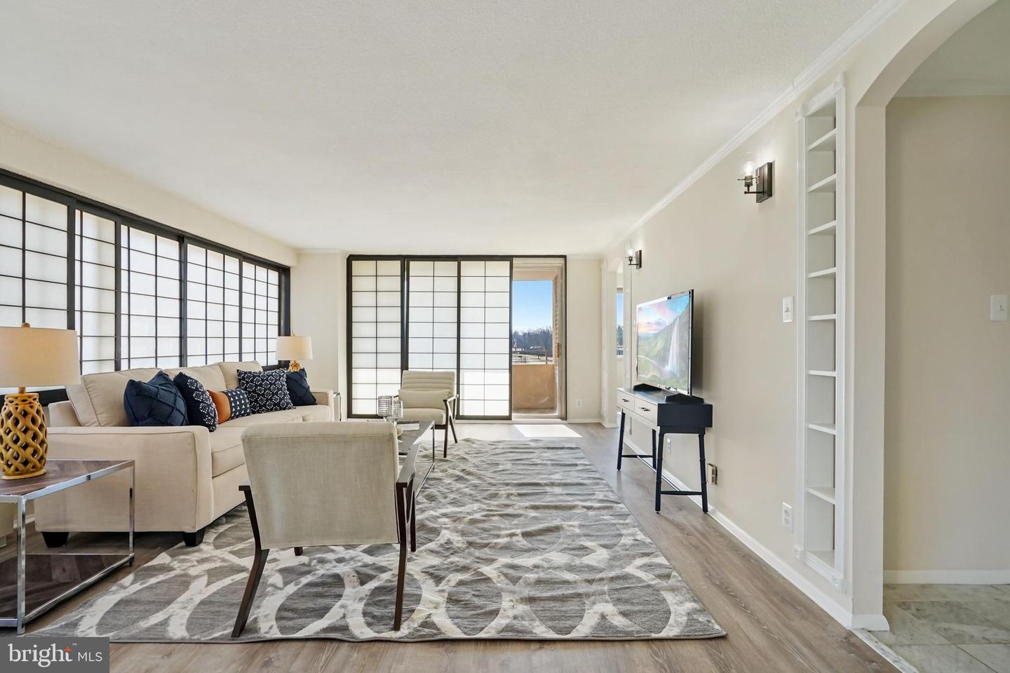 4515 Willard Ave #903s & 902s