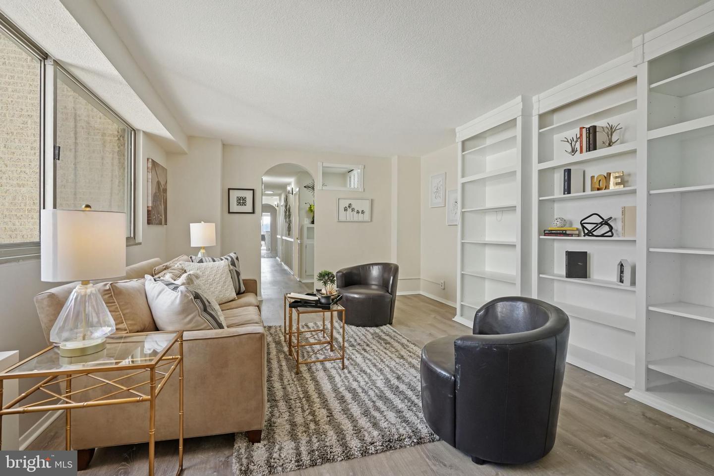 4515 Willard Ave #903s & 902s