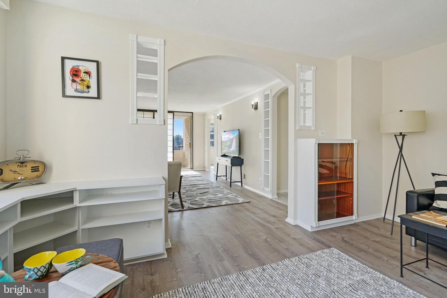 4515 Willard Ave #903s & 902s