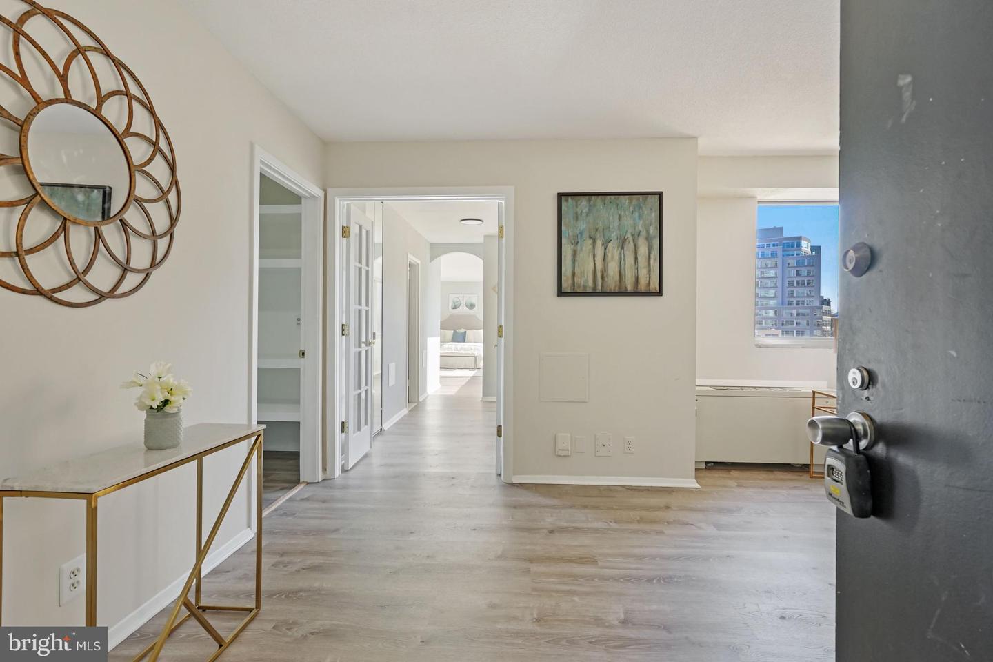 4515 Willard Ave #903s & 902s