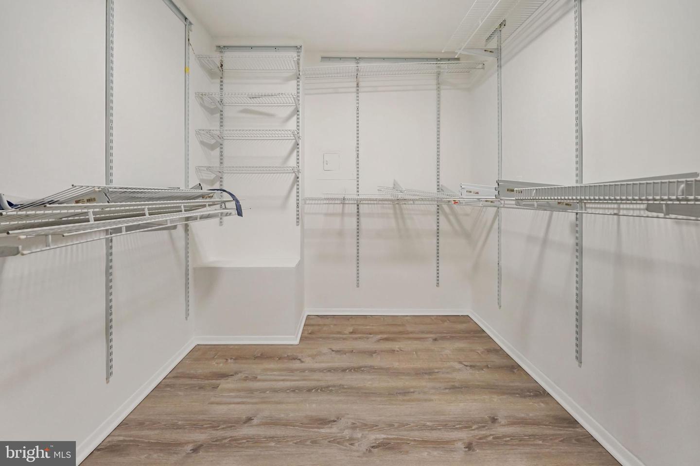 4515 Willard Ave #903s & 902s