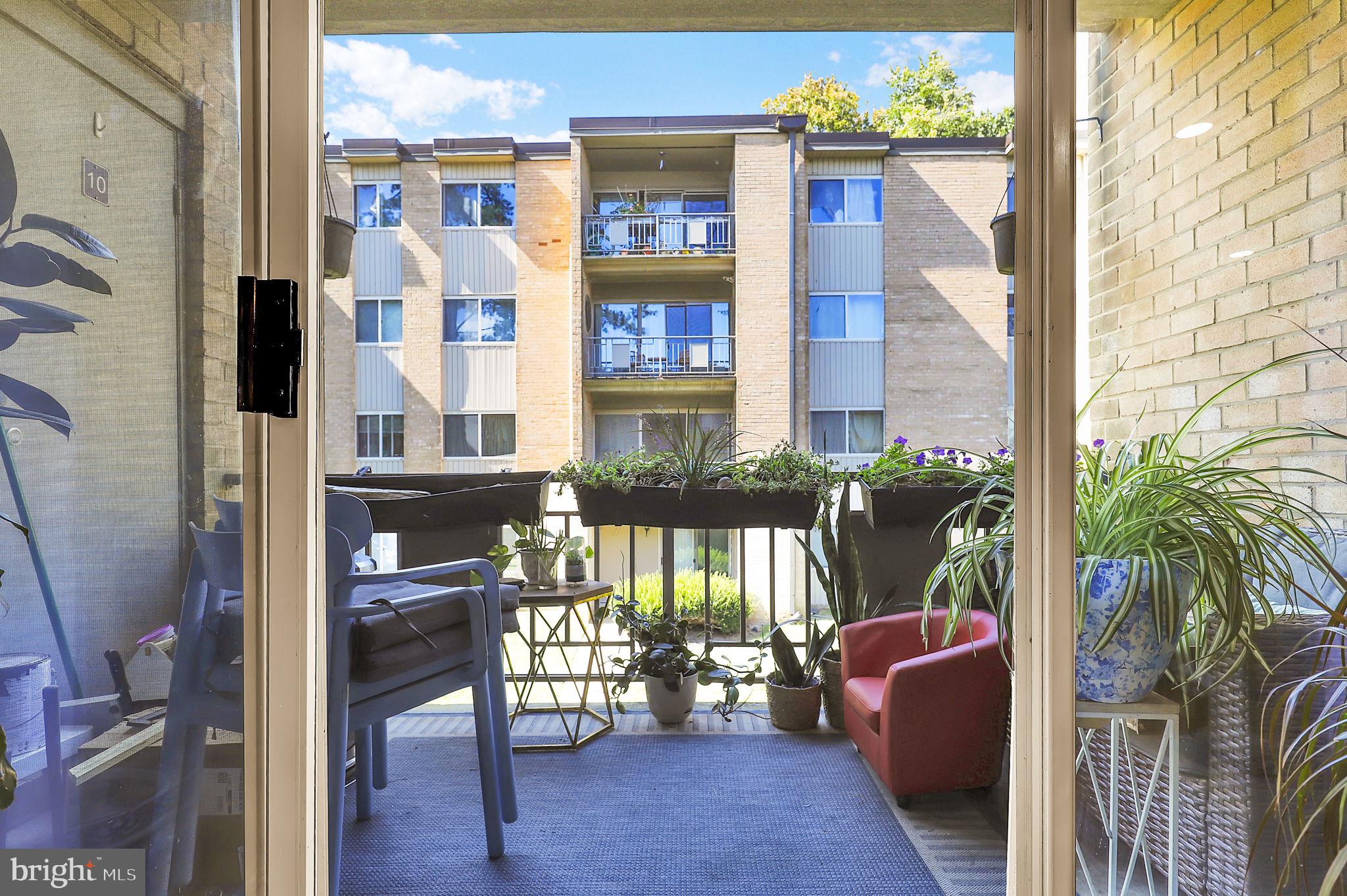 12200 BRAXFIELD COURT 10