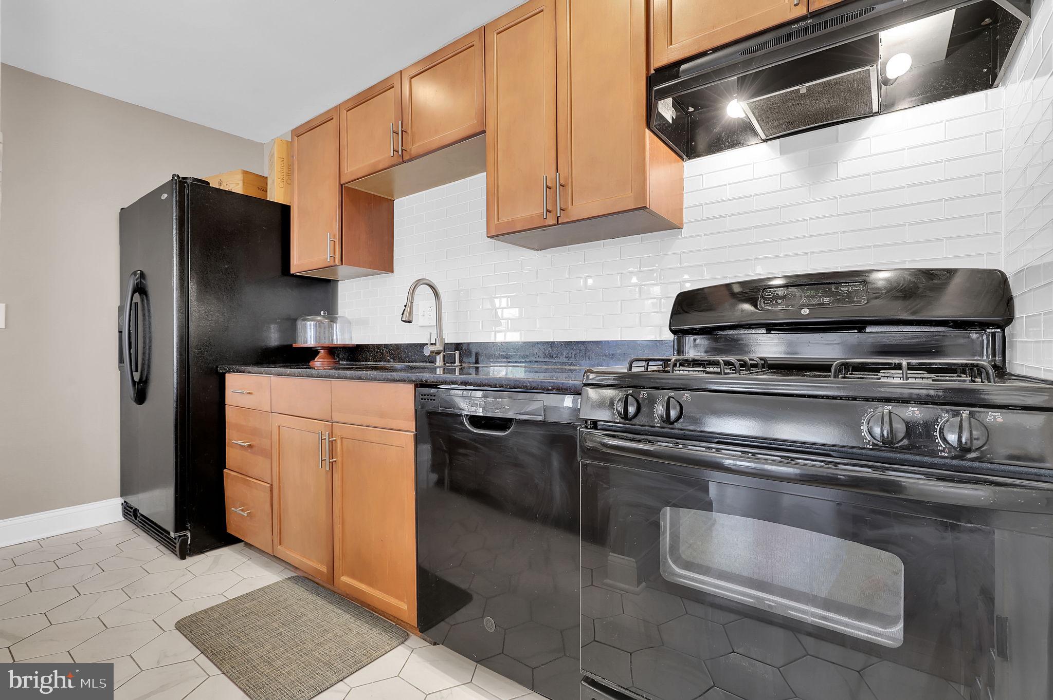 12200 BRAXFIELD COURT 10