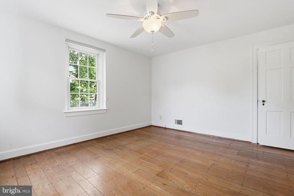 5109 WORTHINGTON