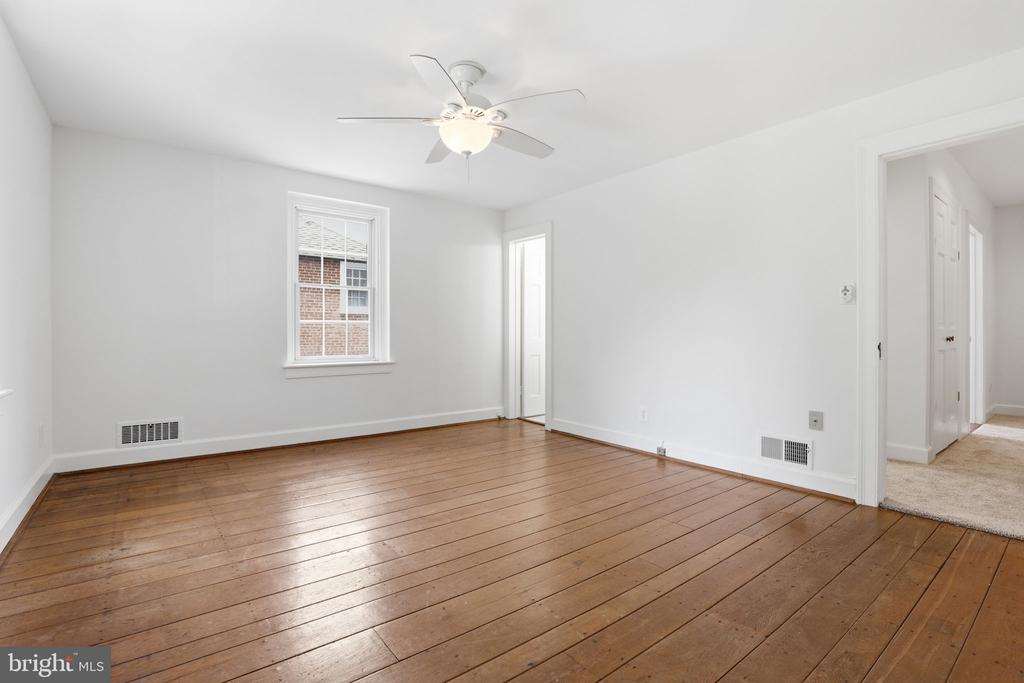 5109 WORTHINGTON